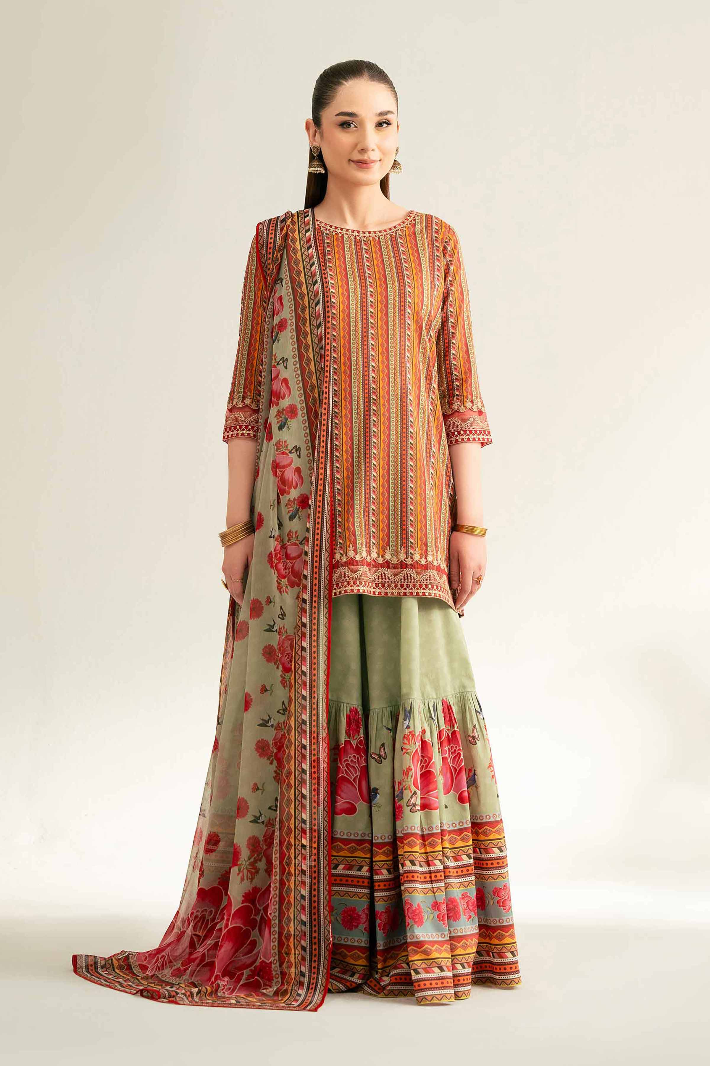 3 Piece - Embroidered Suit - 42519397
