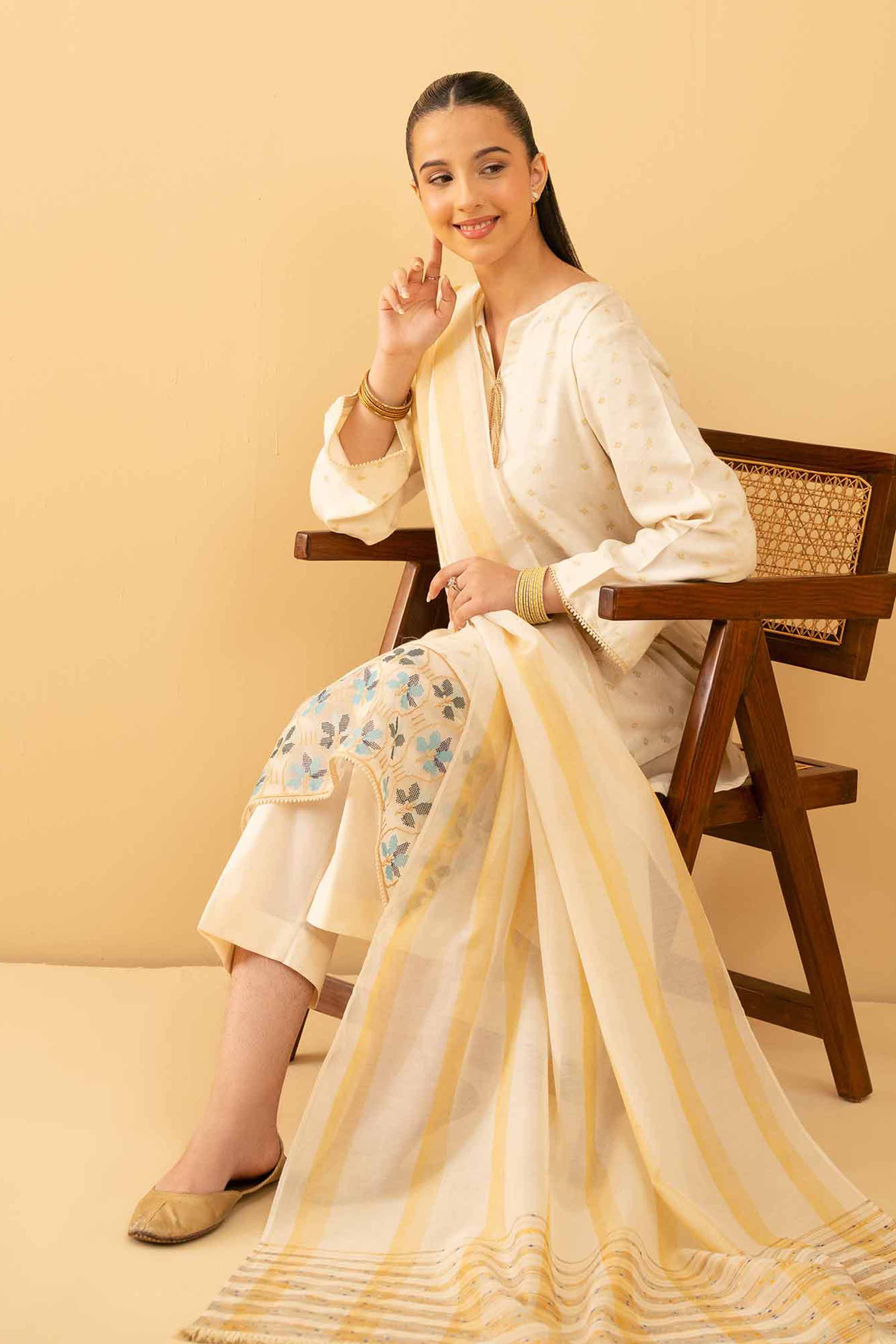 3 Piece - Embroidered Suit - PE25-496