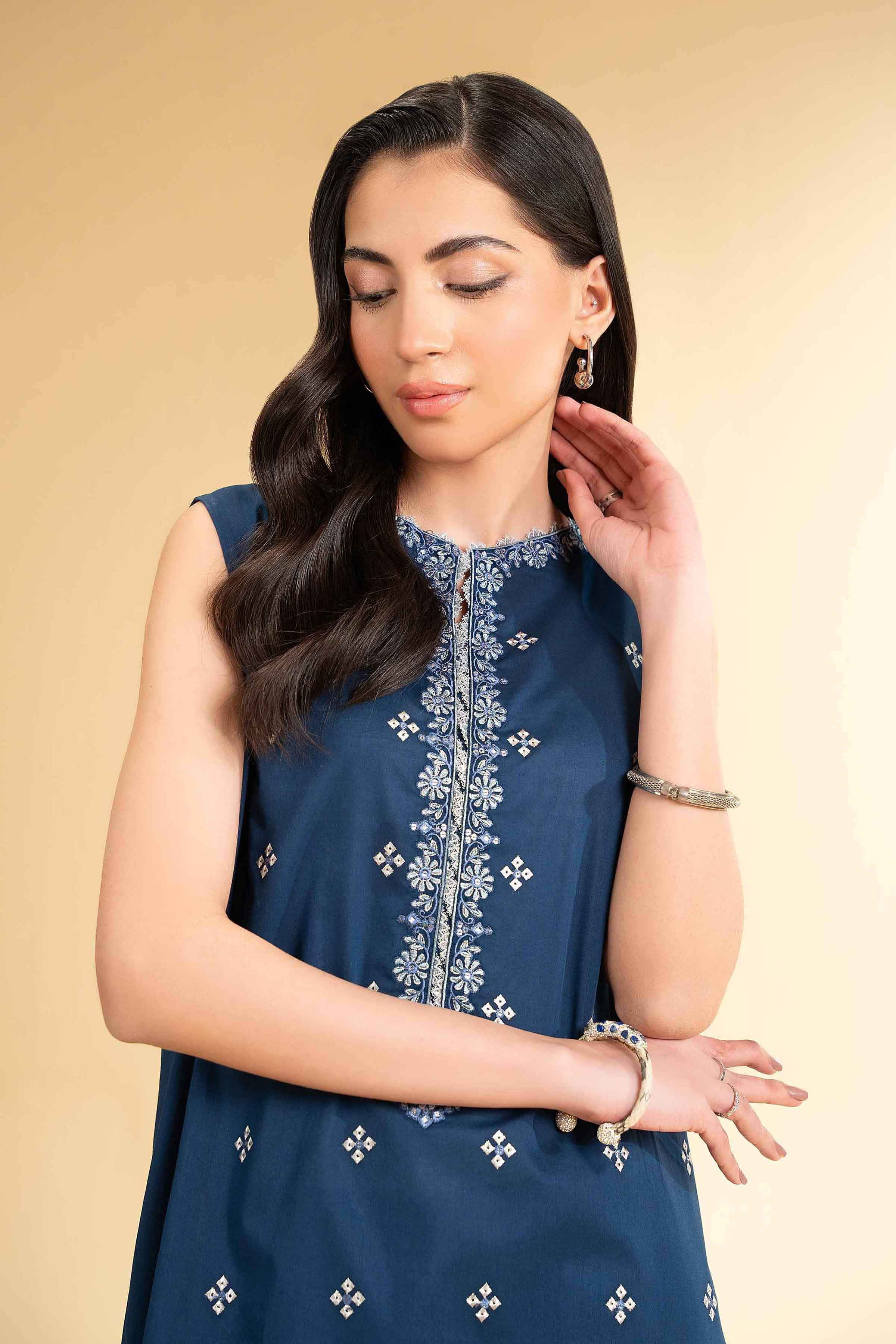 2 Piece - Dyed Embroidered Suit - 42501798