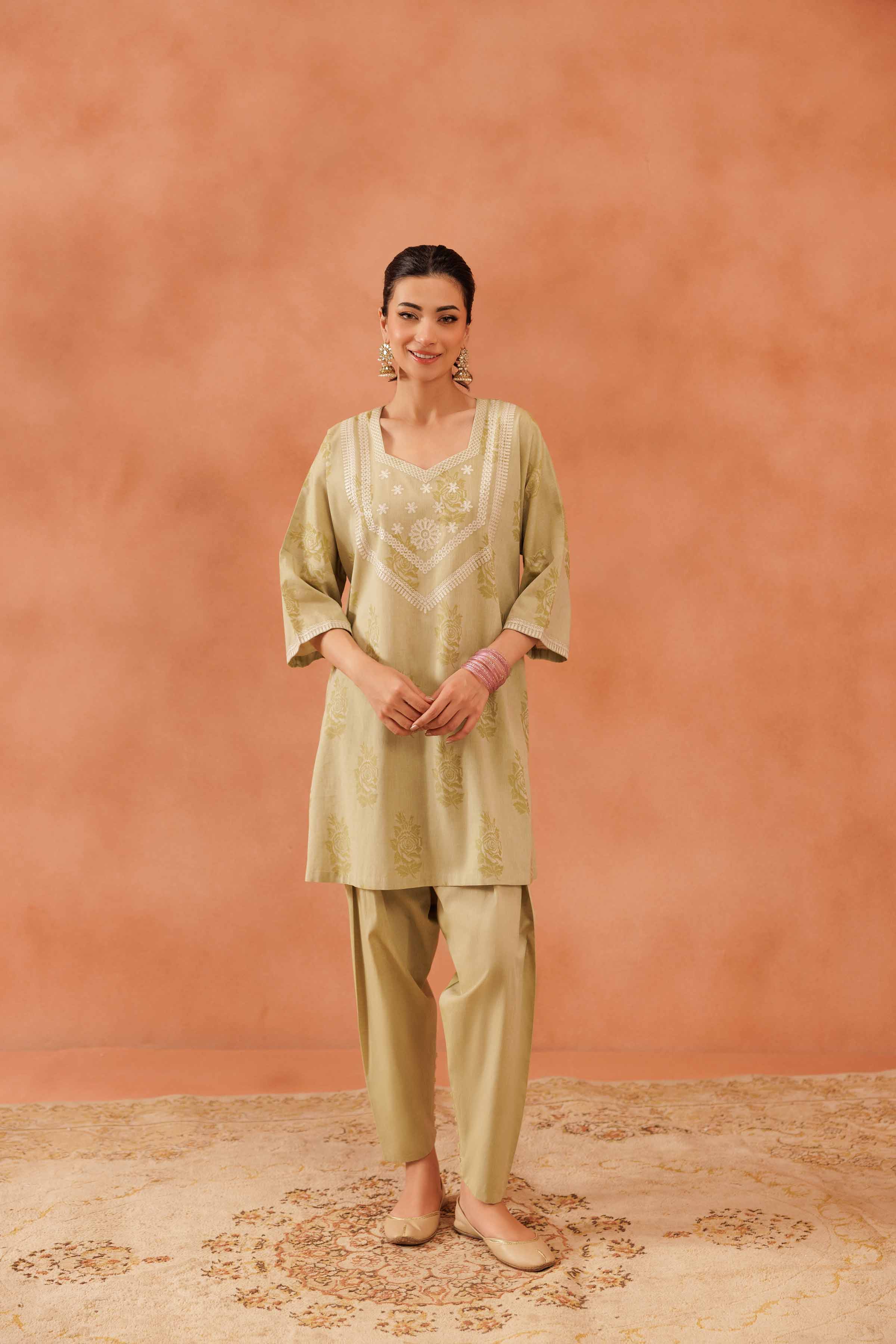 10877-2-Piece-Embroidered-Suit-KFE25-132-9.jpg 2 Piece - Embroidered Suit - KFE25-132