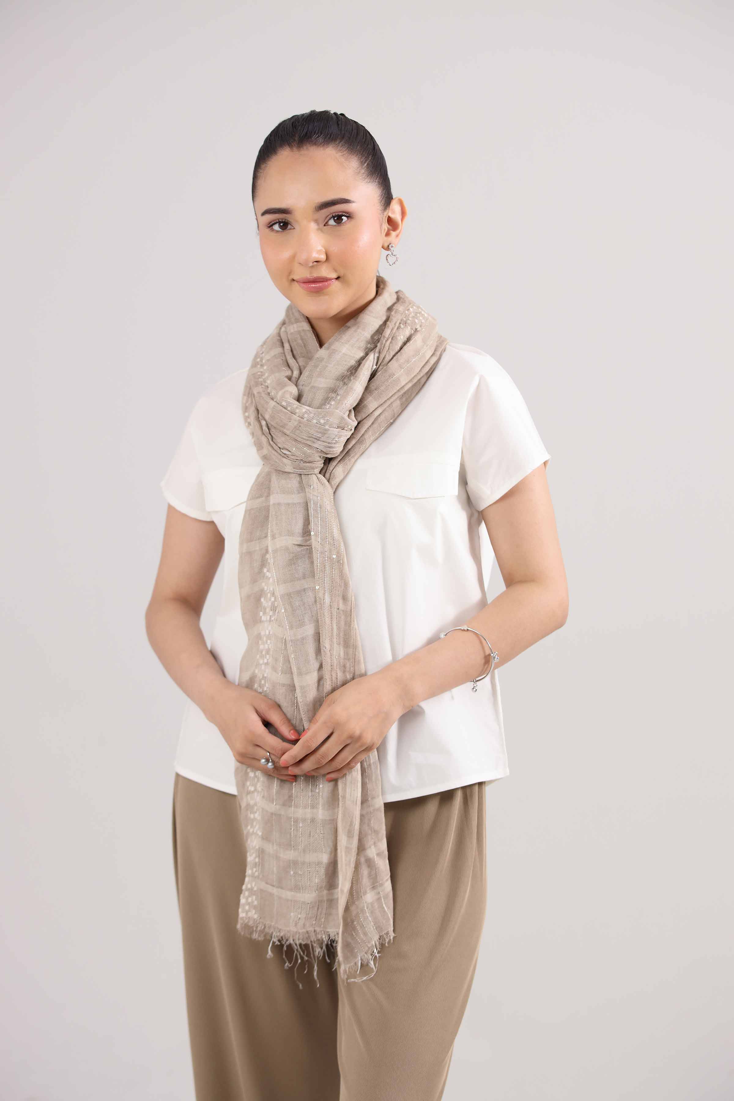 11074-Light-Grey-Women-Scarf-442432111-3.jpg Light Grey Women Scarf-442432111