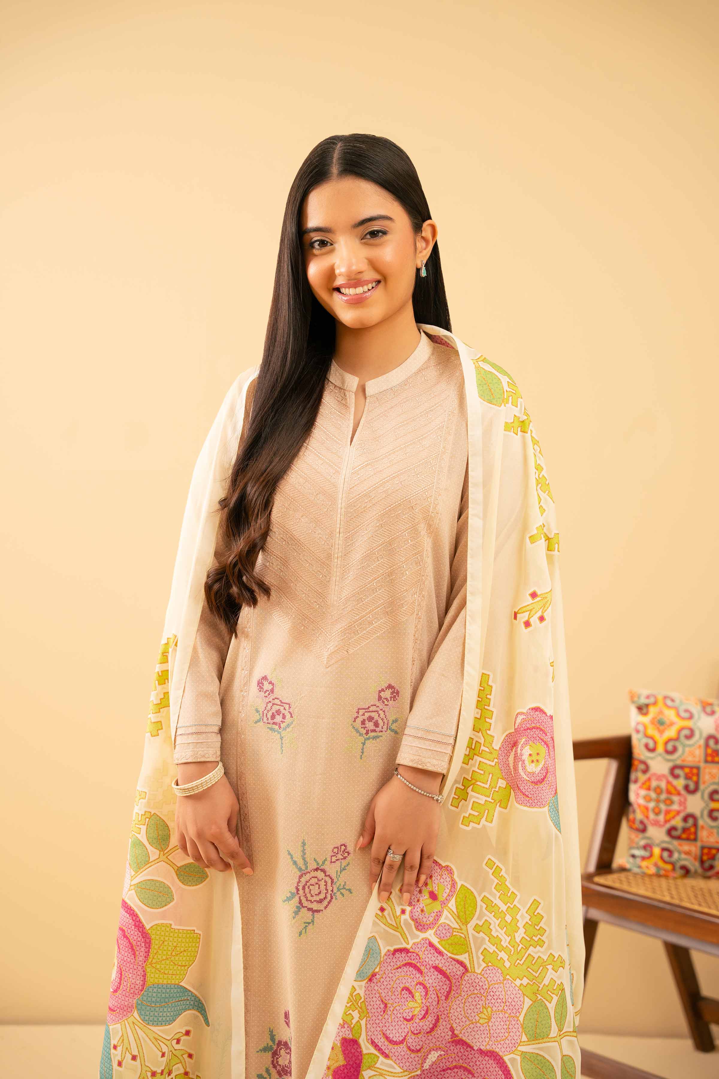 11376-3-Piece-Printed-Embroidered-Suit-PE25-487-5.jpg 3 Piece - Printed Embroidered Suit - PE25-487