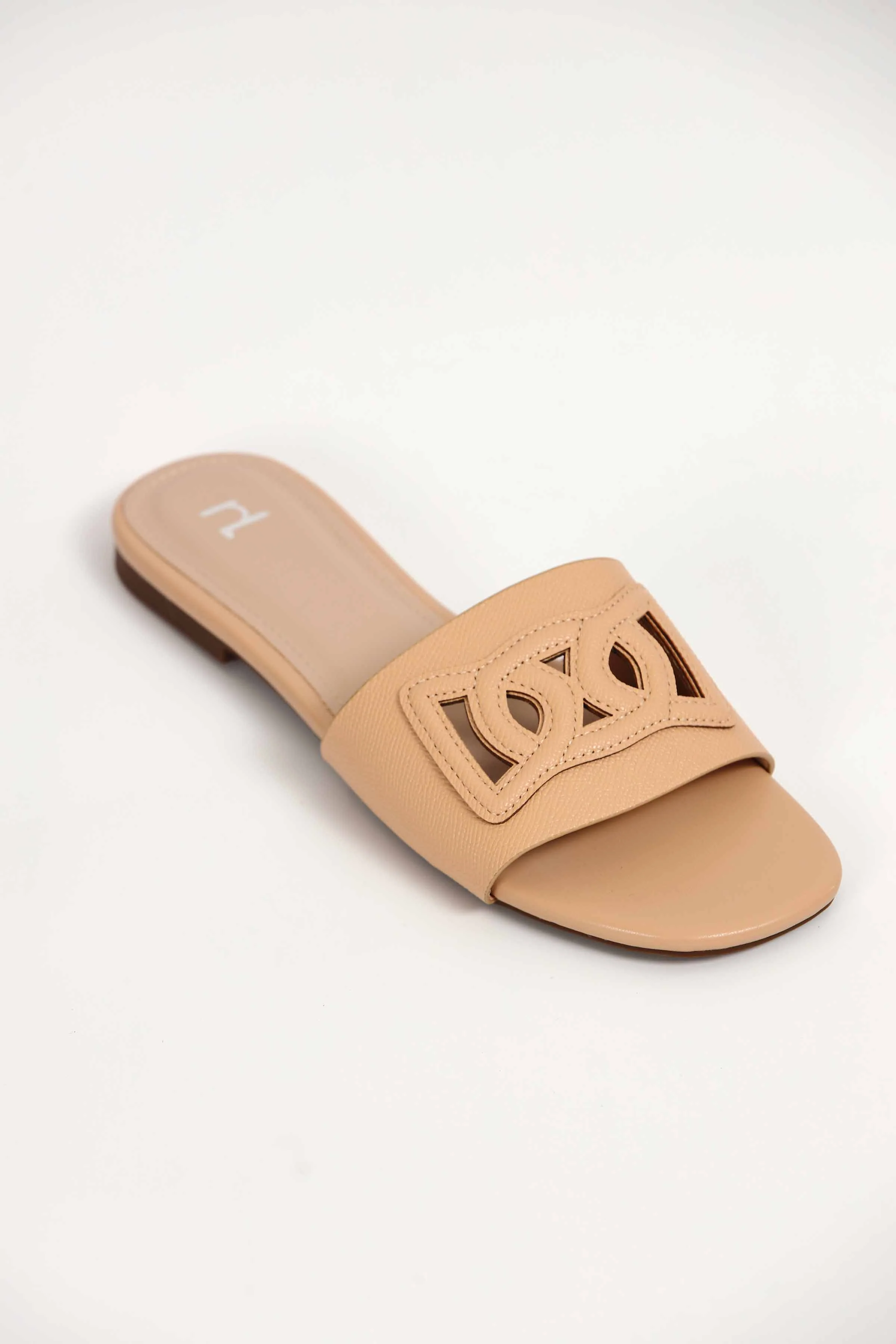 12013-Beige-Chappal-439242918-3.webp Beige Chappal-439242918