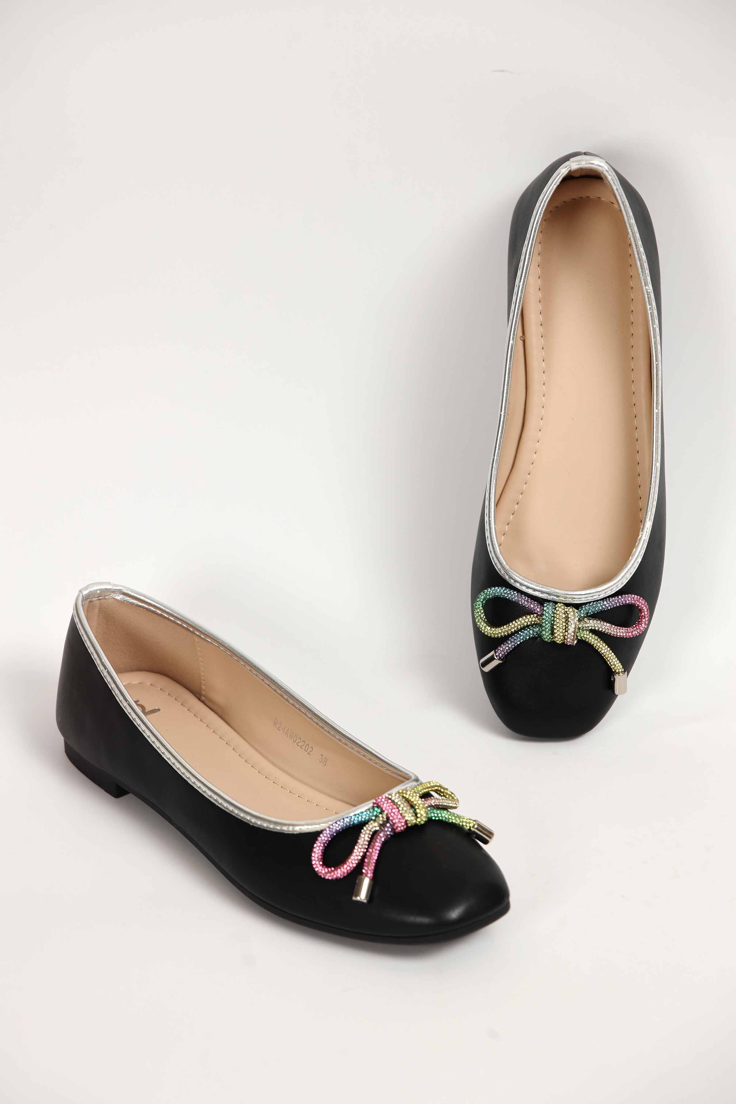 Black Pumps-439142903