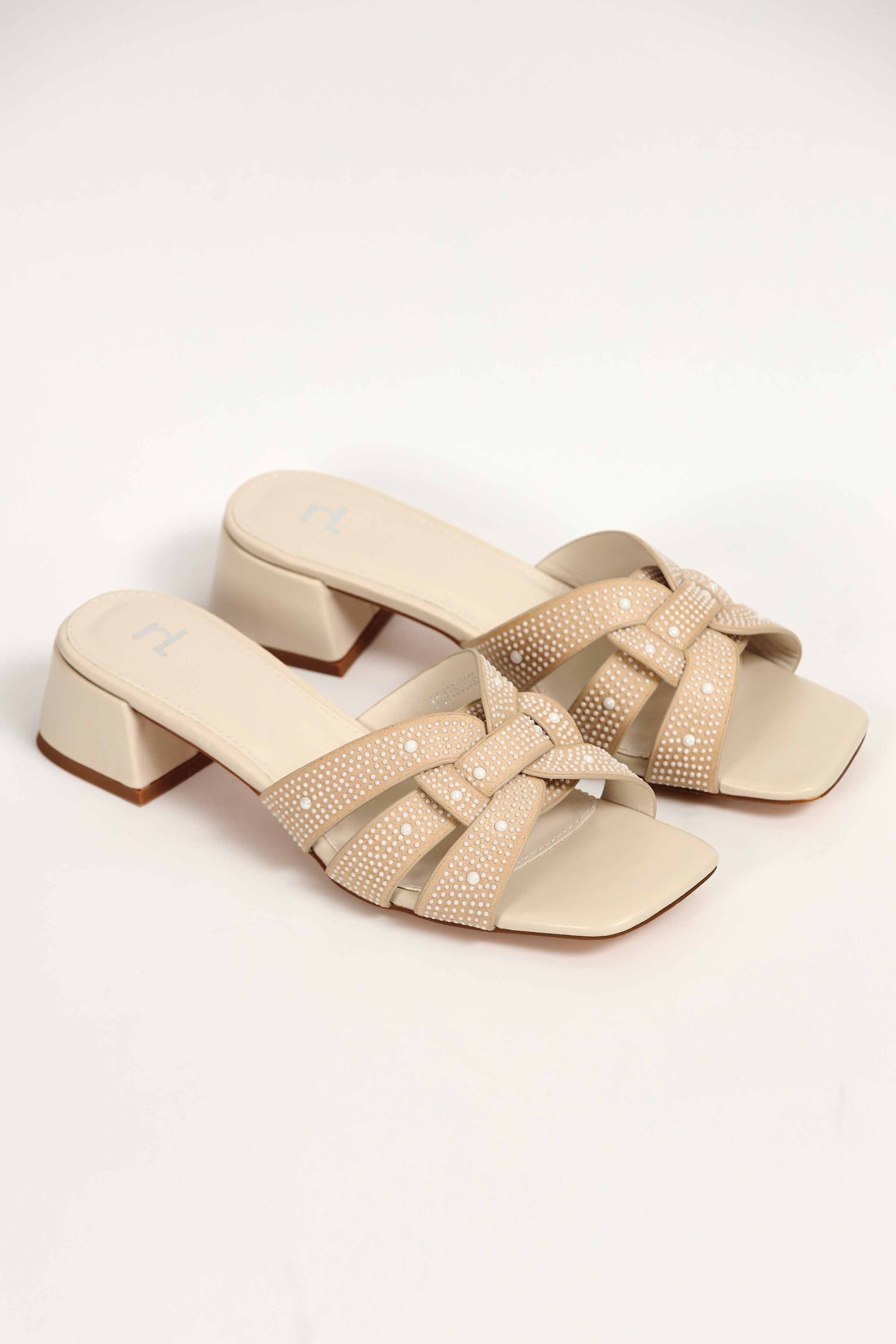 Beige Chappal-439082918