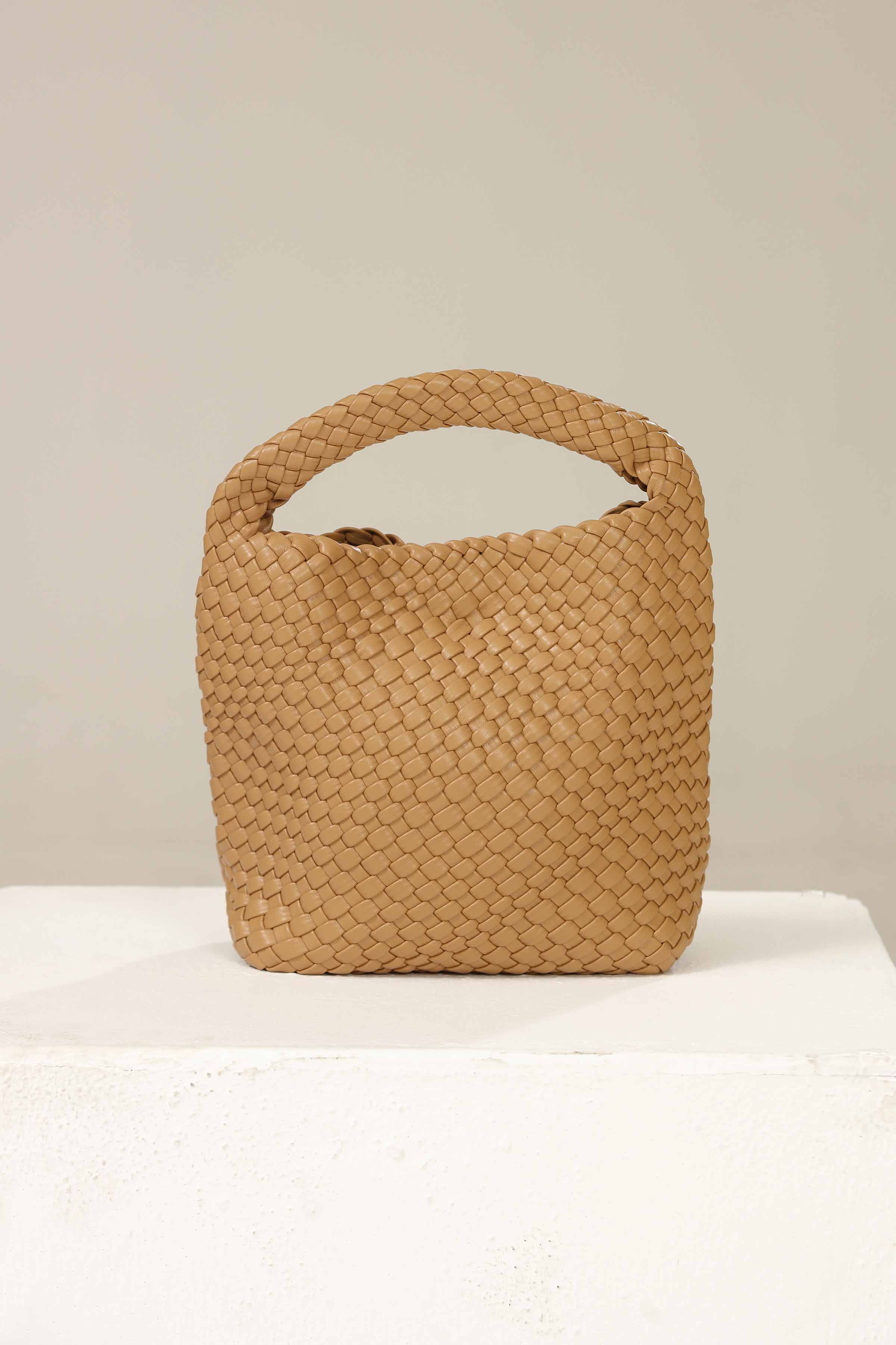 Beige Hand Bag-437802118