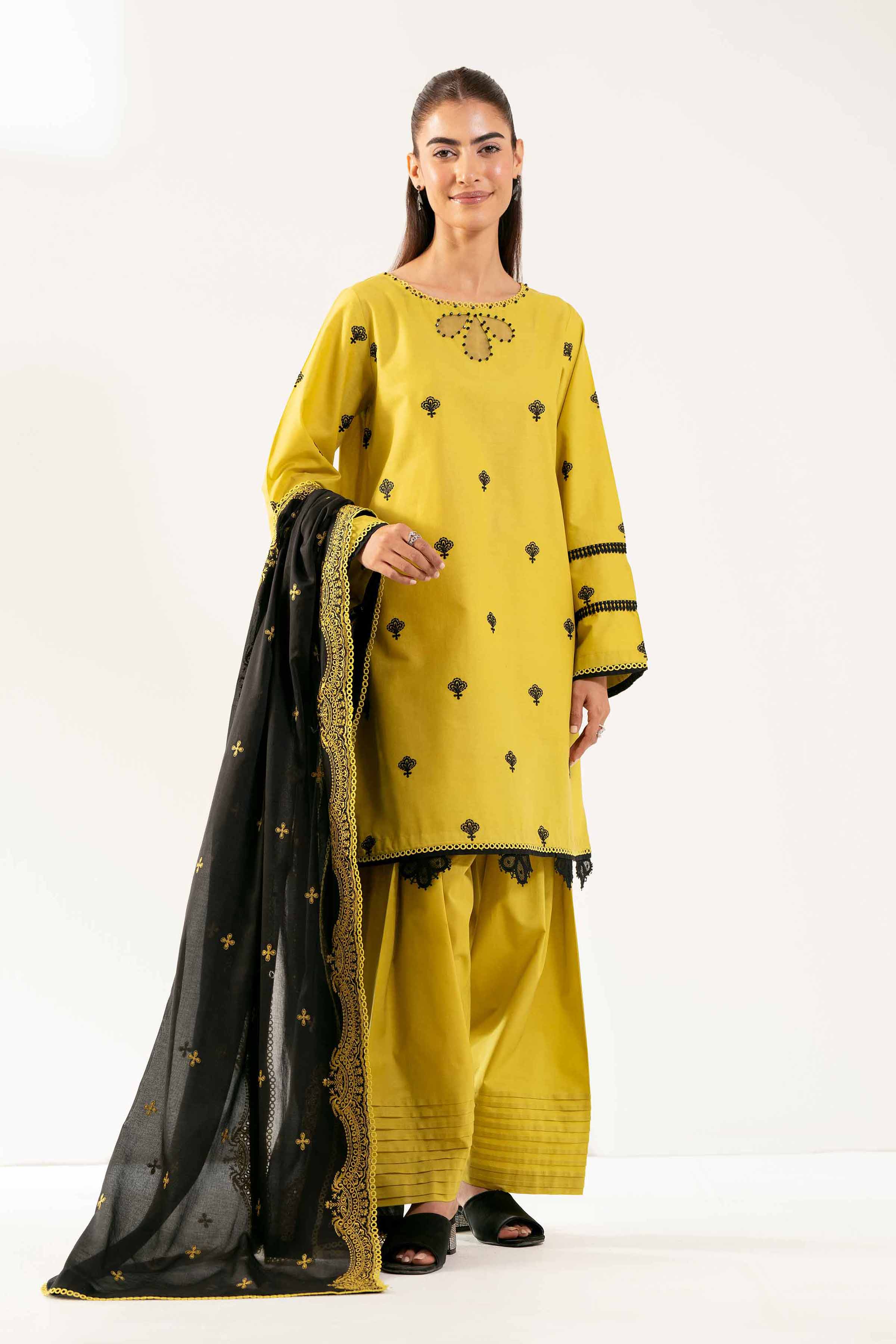 3 Piece - Dyed Embroidered Suit - 42502250