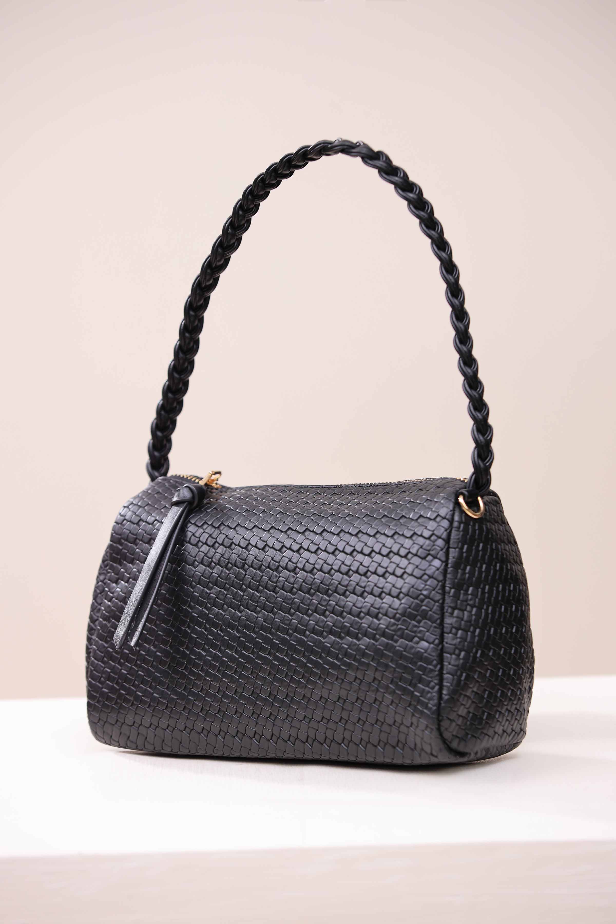 Black Shoulder Bag-444662103