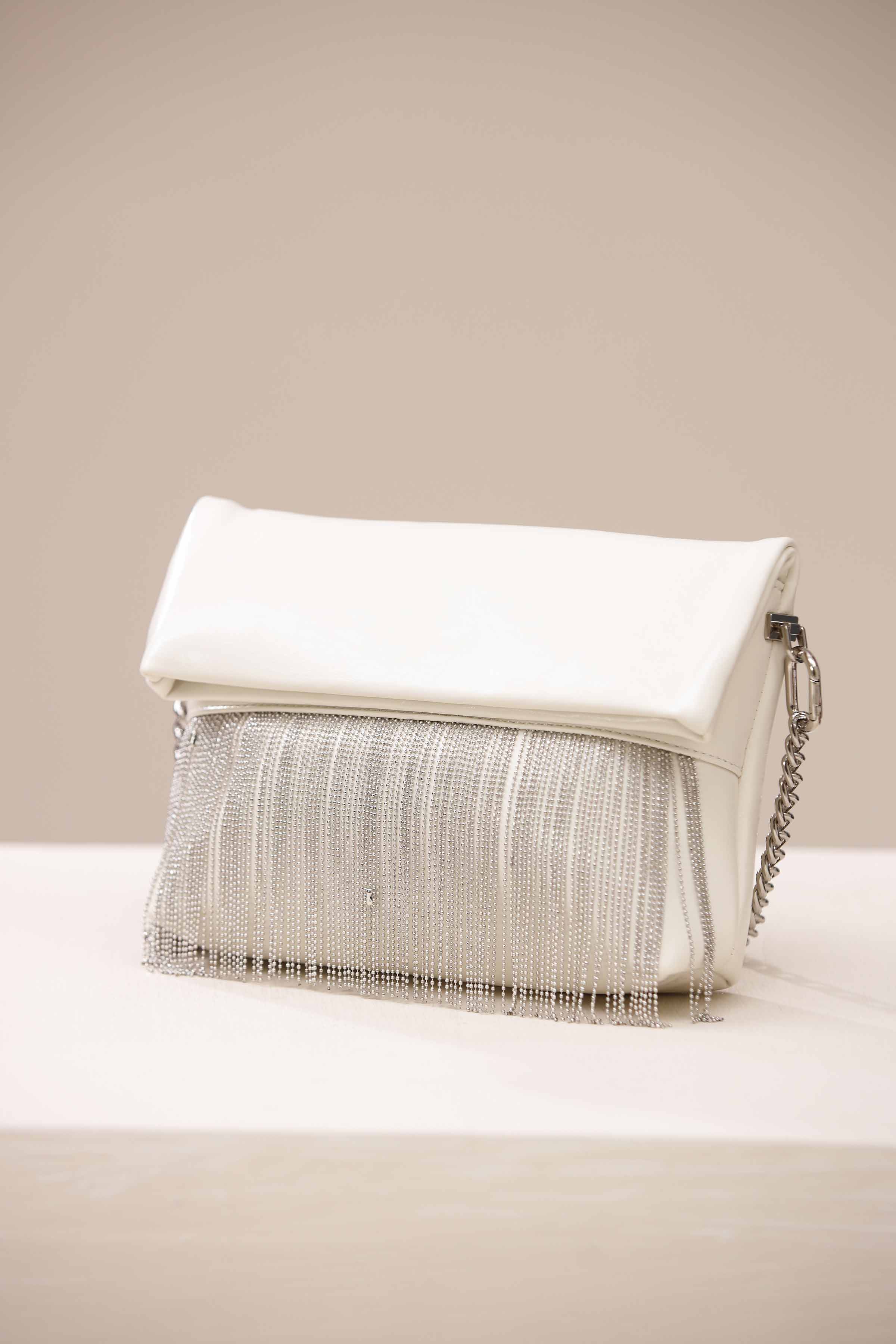 White Evening Bag-444532112