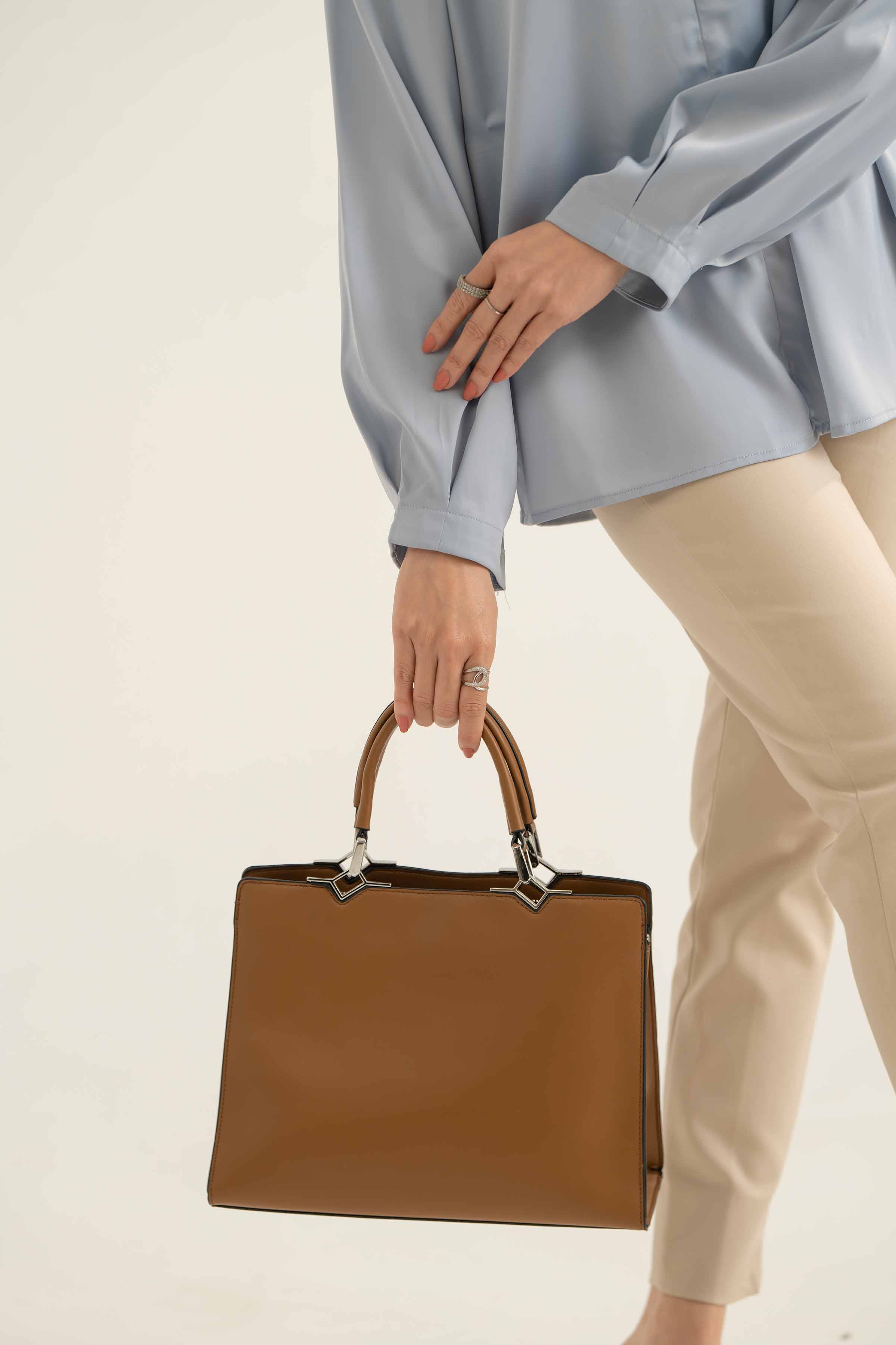 Brown Shoulder Bag-440962113