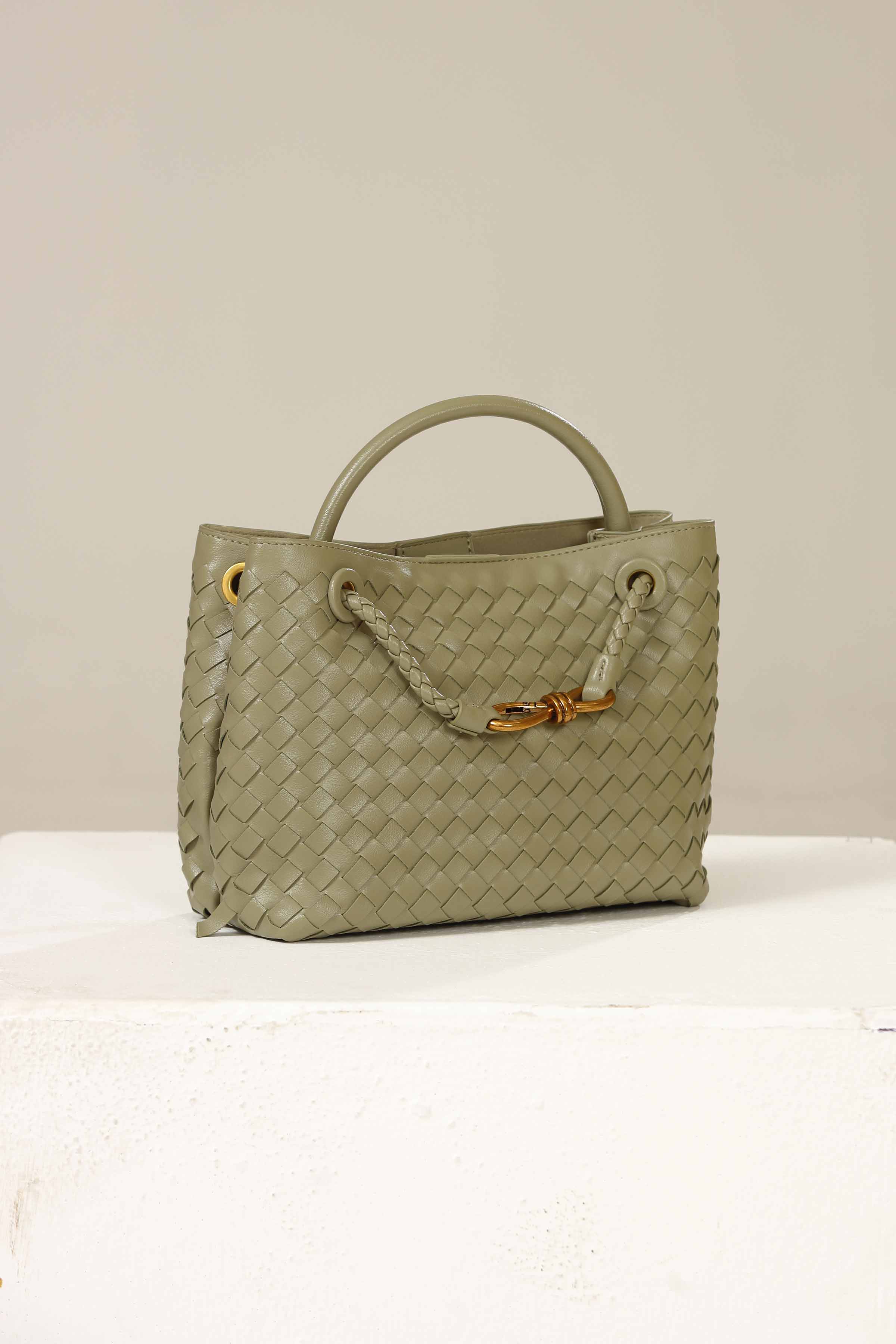 13039-Green-Shoulder-Bag-437832104-1.jpg Green Shoulder Bag-437832104