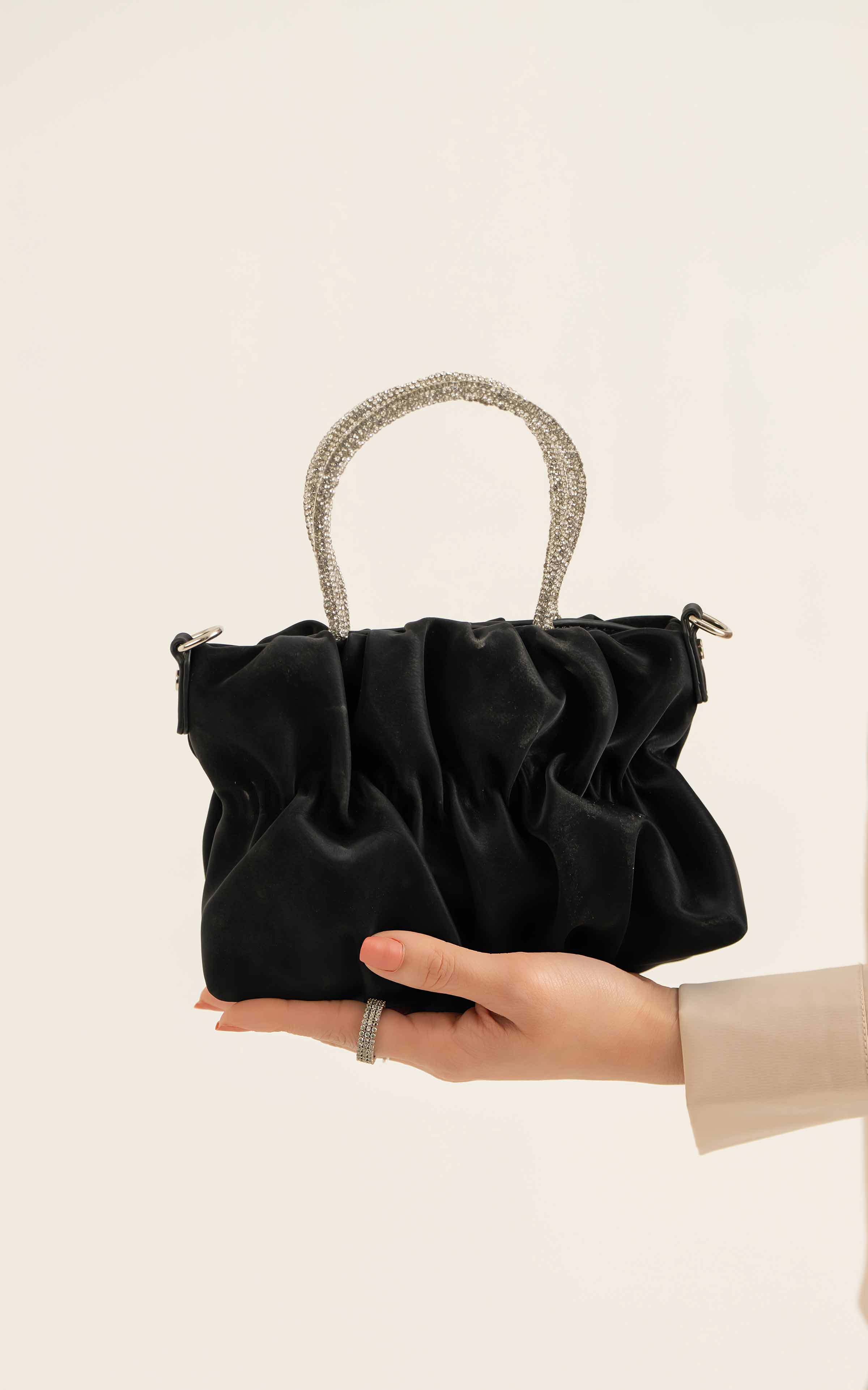 Black Clutch-441152103