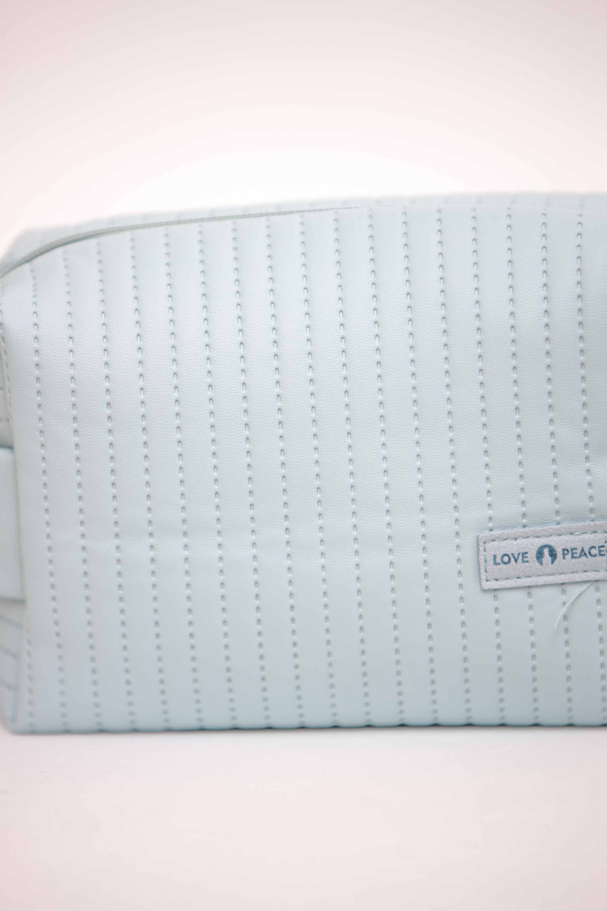 13072-Blue-Vanity-Bag-441782108-2.jpg Blue Vanity Bag-441782108