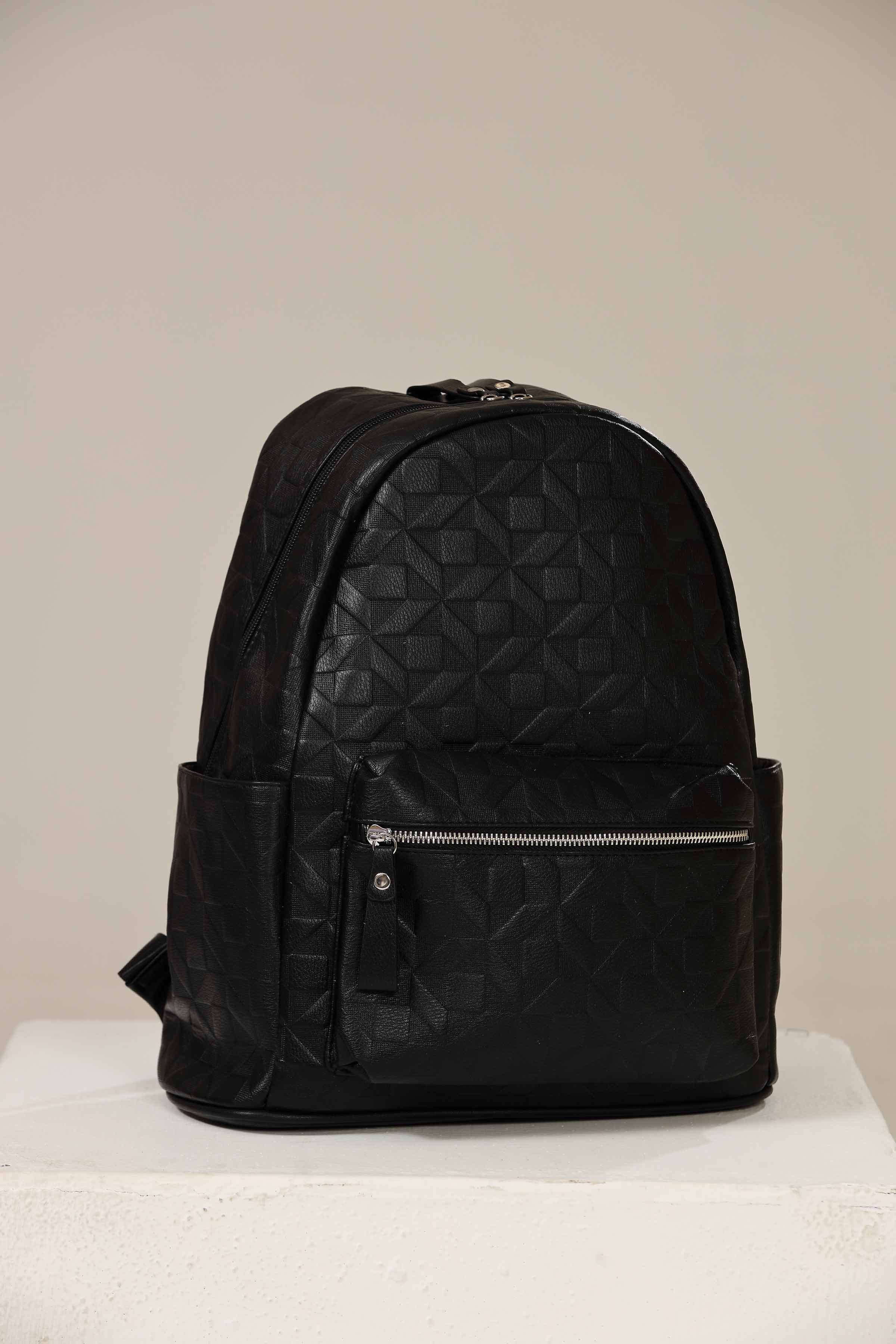 Black Back Pack-437662103