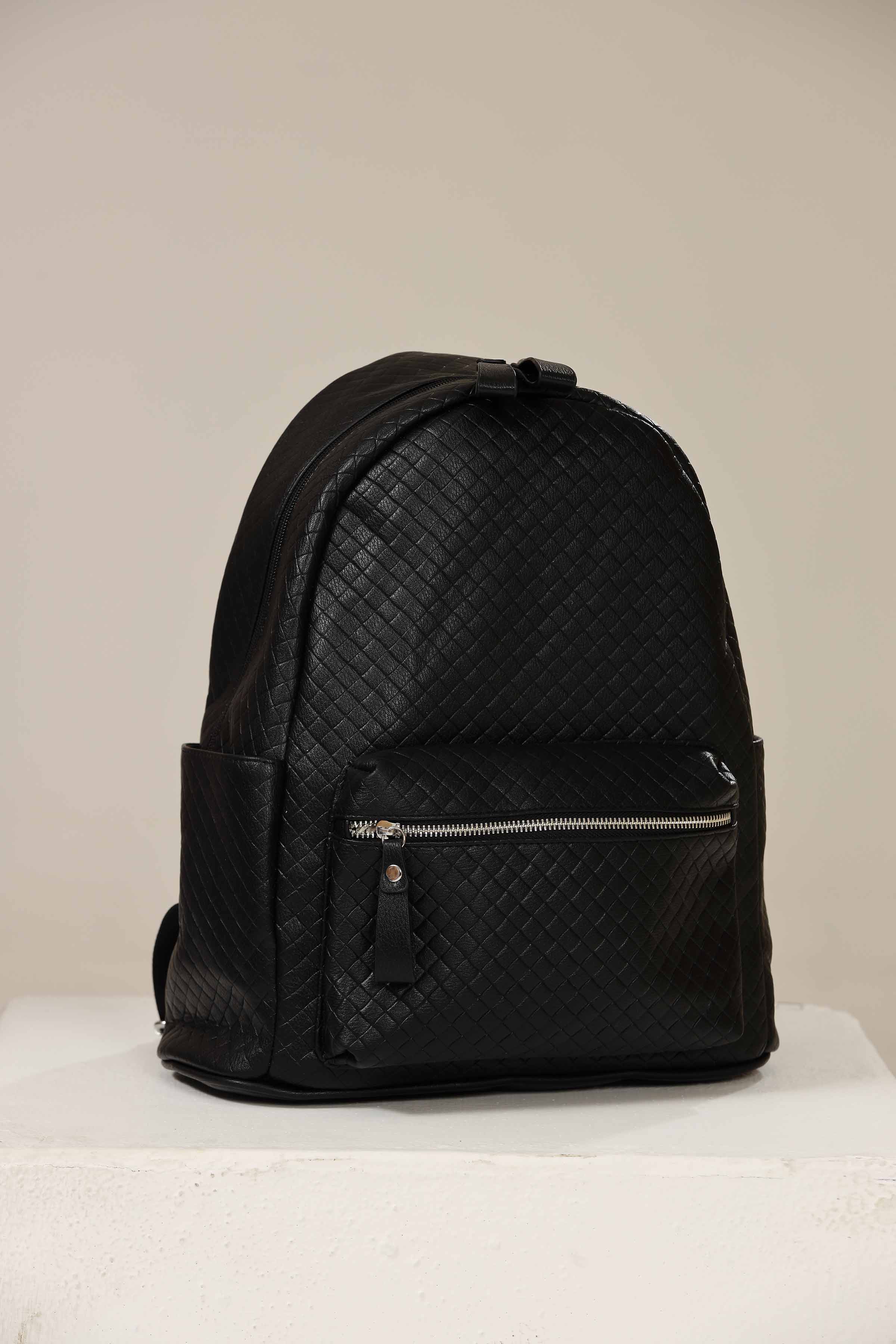 Black Back Pack-437692103