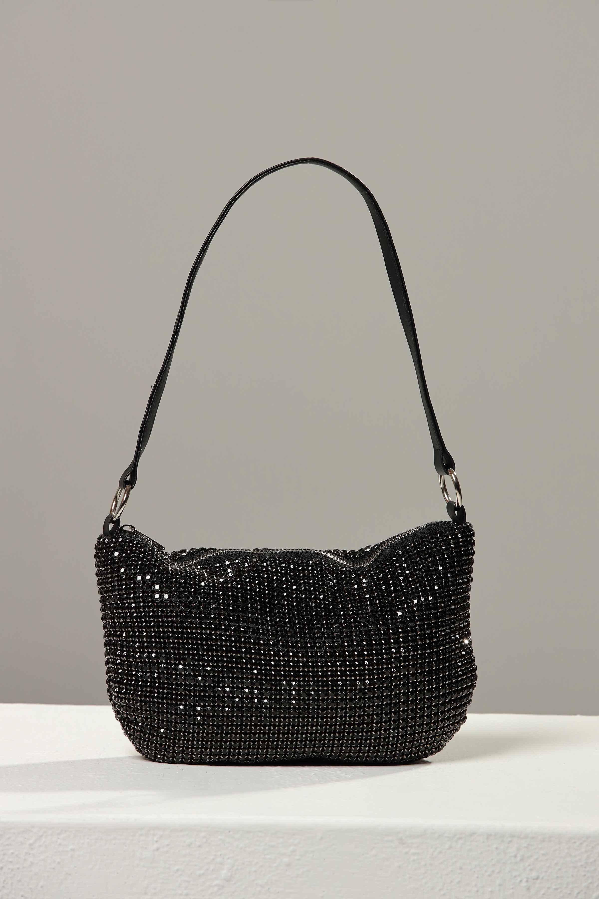 Black Clutch-438832103