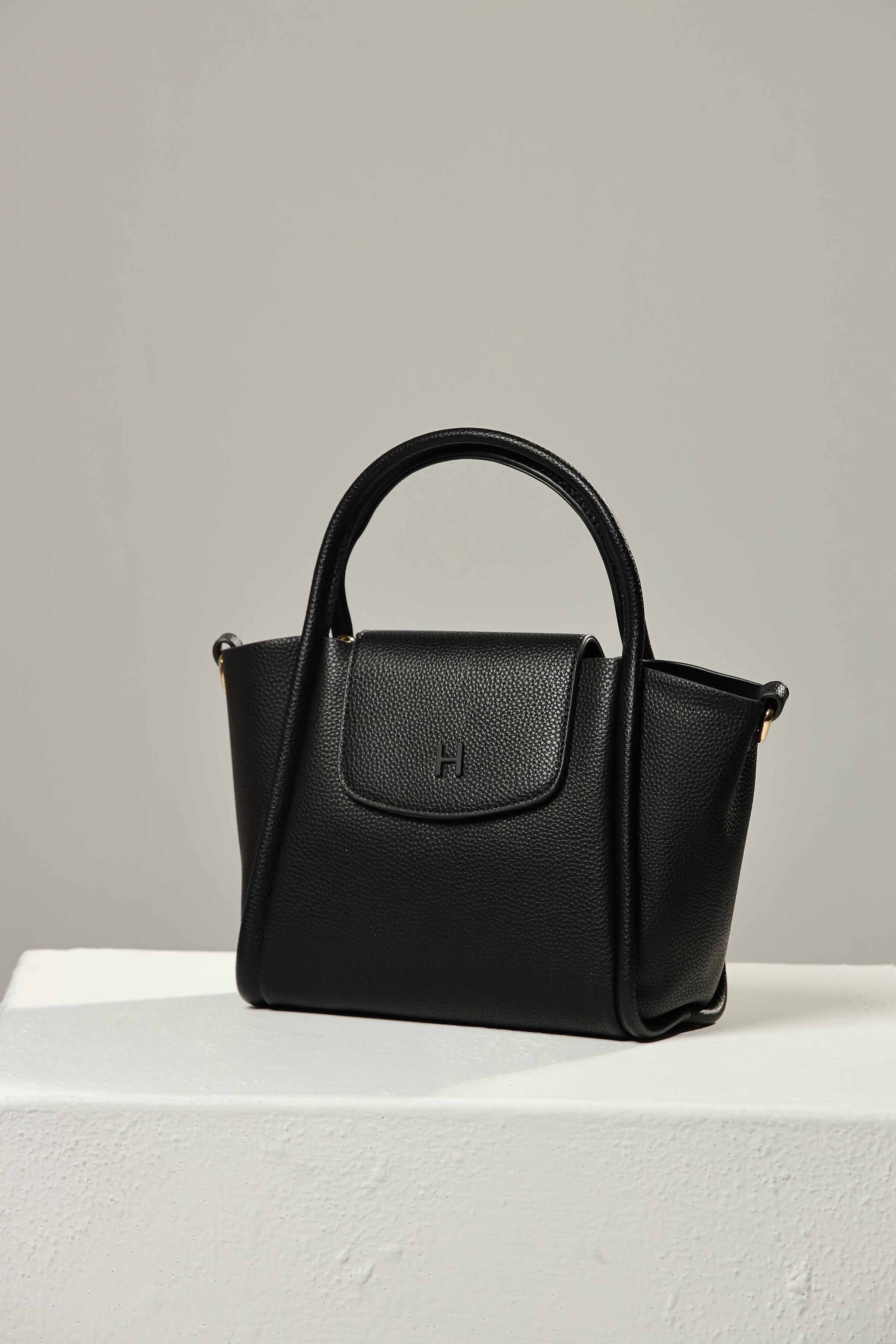 Black Shoulder Bag-438412103