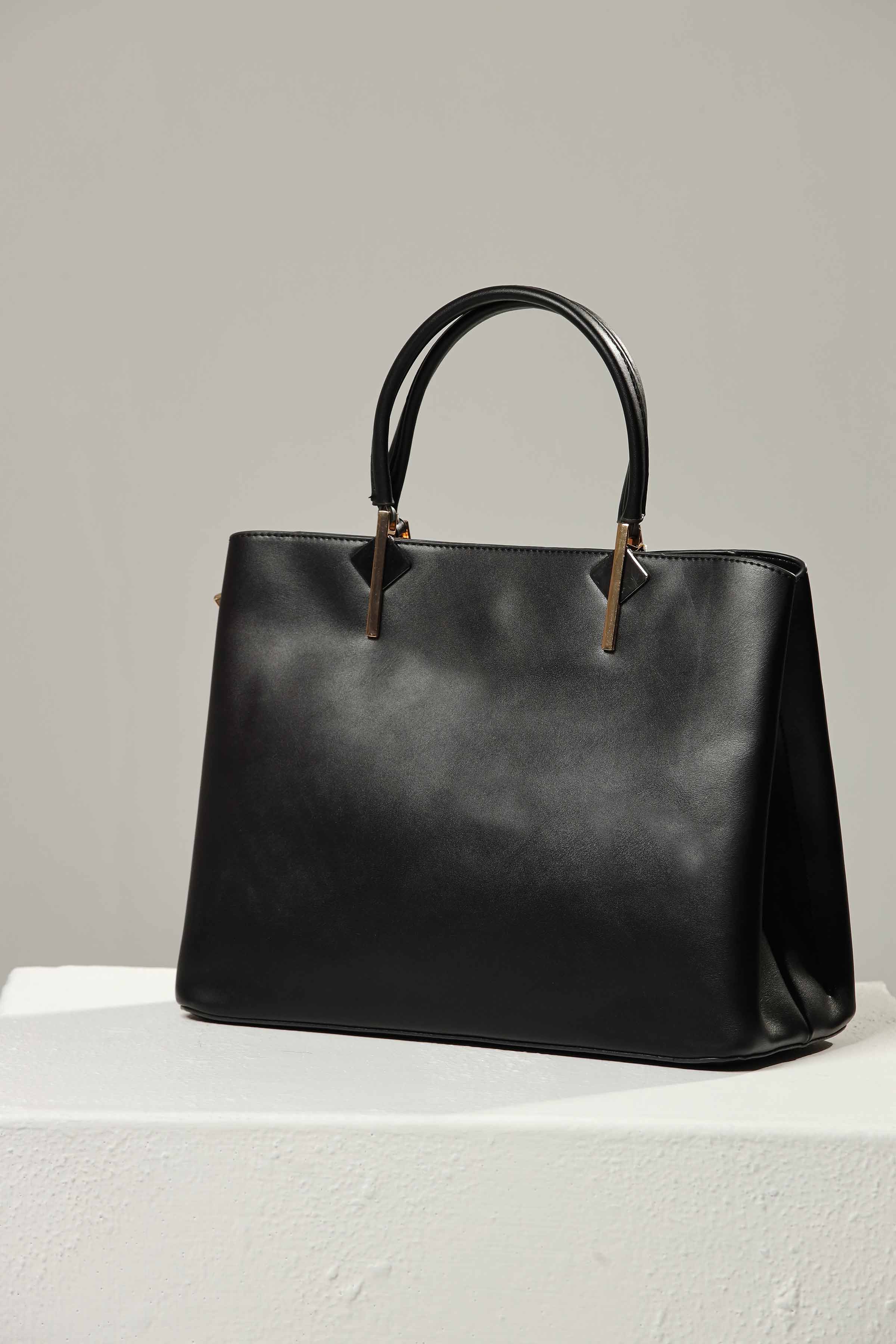 Black Shoulder Bag-438362103