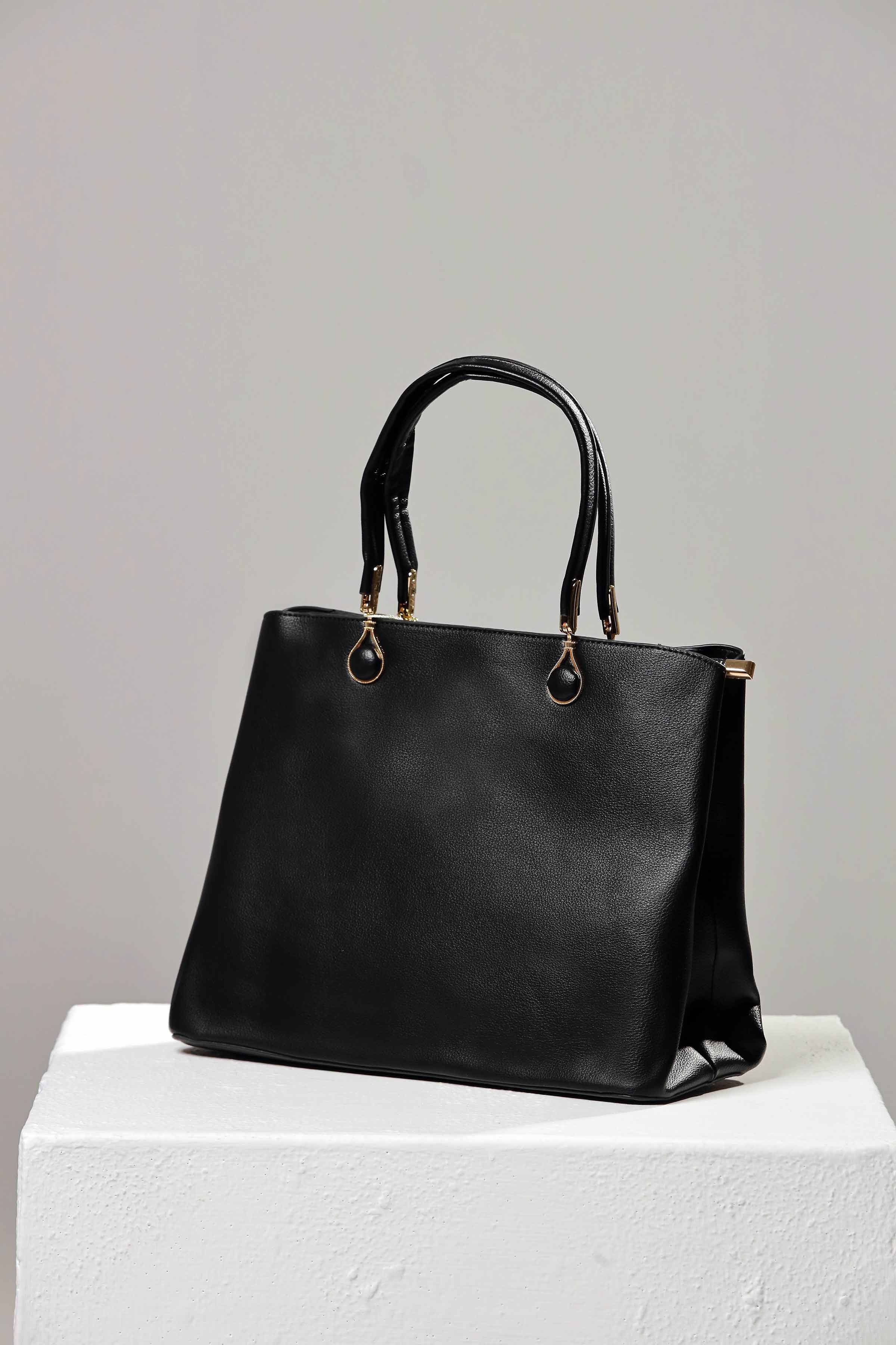 Black Shoulder Bag-438452103
