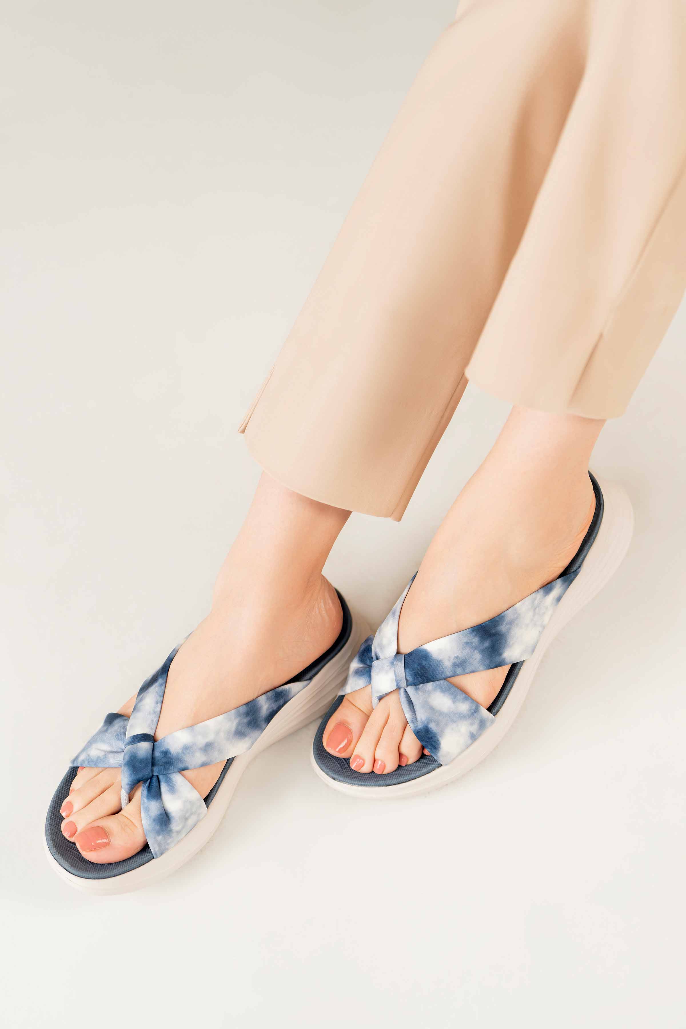 13484-Blue-Chappal-440522908-1.jpg Blue Chappal-440522908