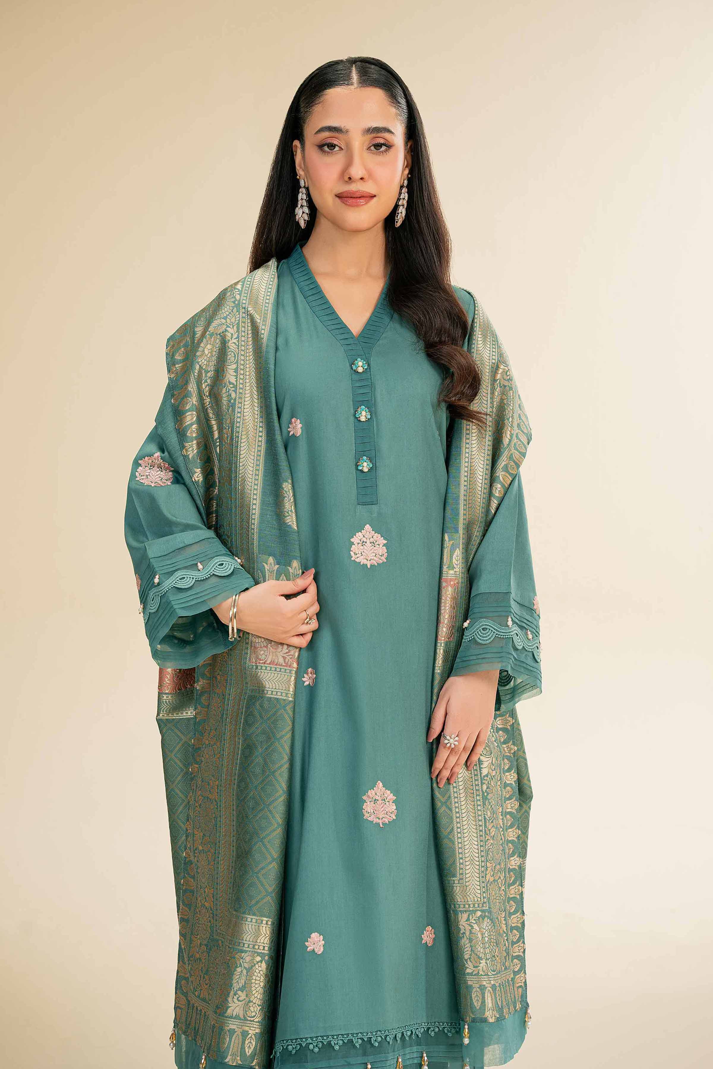 3 Piece - Embroidered Suit - 42501389