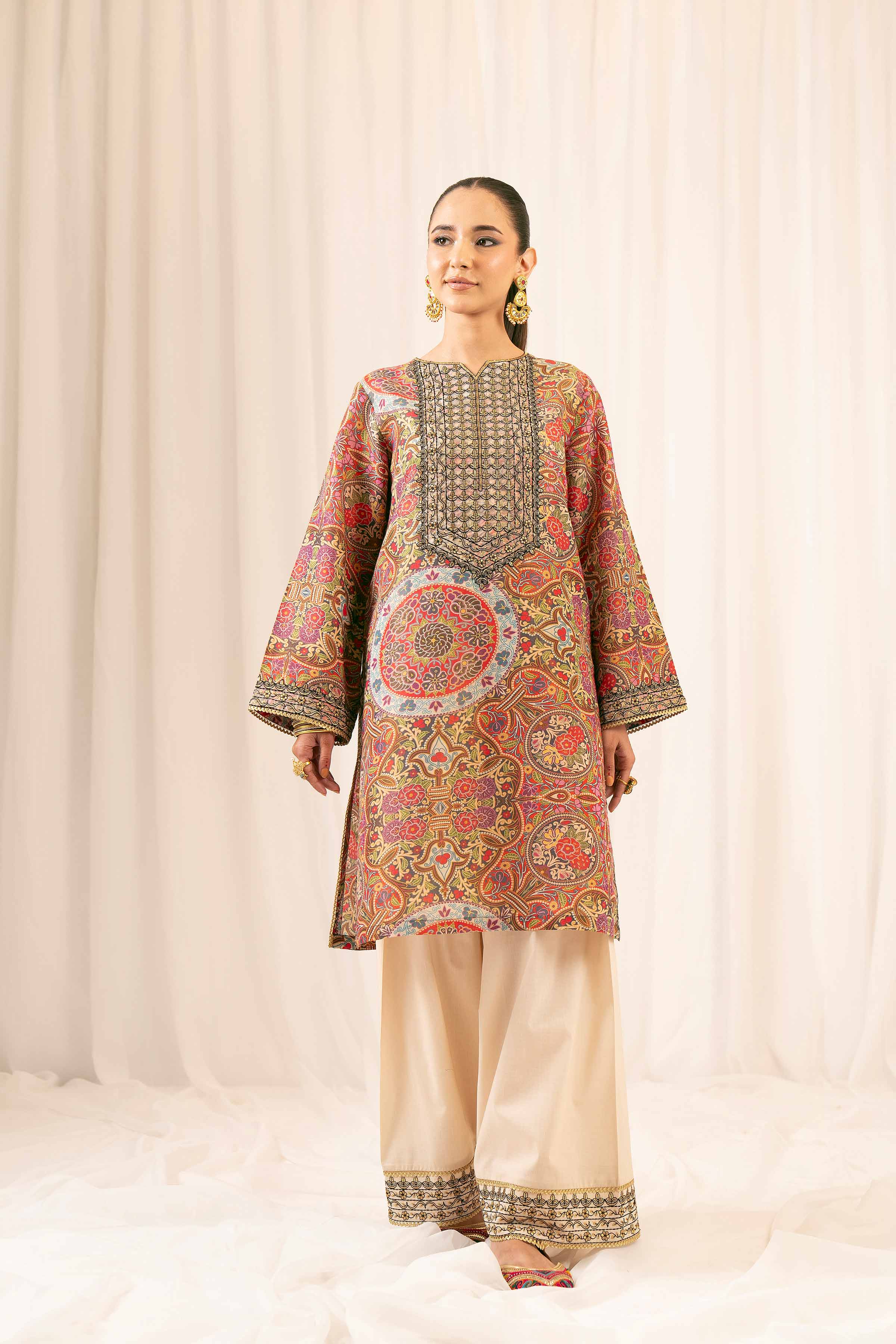 1858-2-Piece-Printed-Embroidered-Suit-PFE25-05-7.jpg 2 Piece - Printed Embroidered Suit - PFE25-05