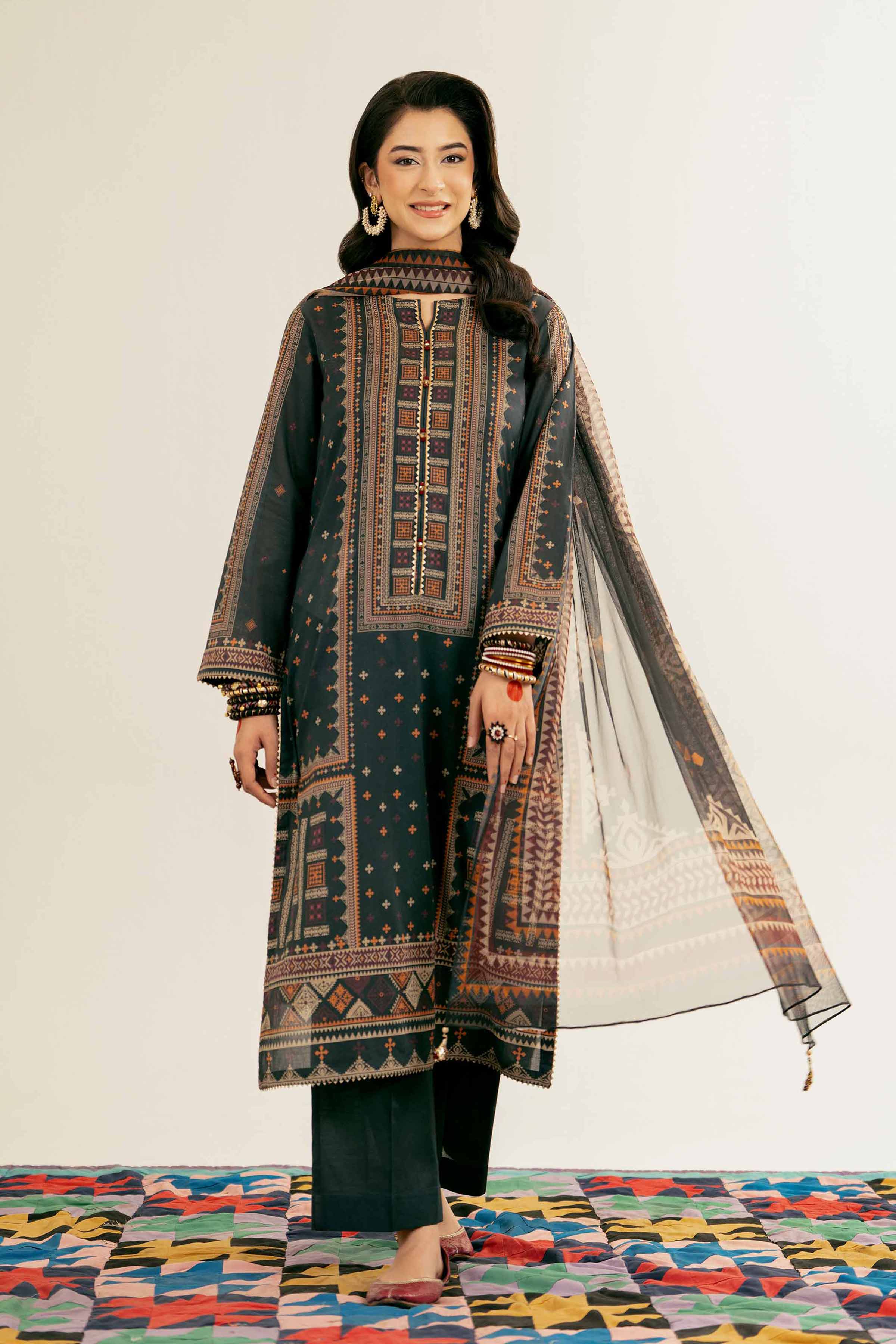 1972-3-Piece-Printed-Suit-PE25-164-1.jpg 3 Piece - Printed Suit - PE25-164