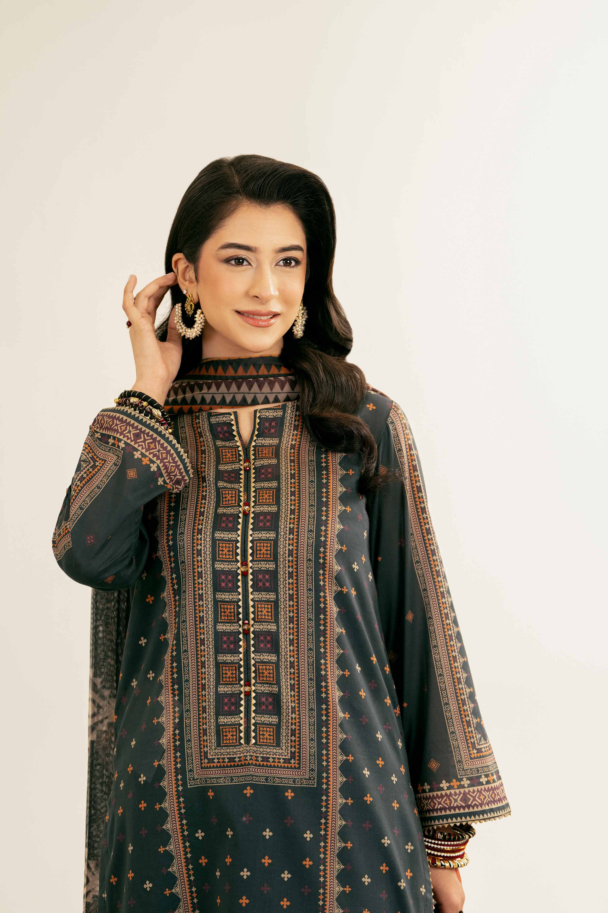 1972-3-Piece-Printed-Suit-PE25-164-6.jpg 3 Piece - Printed Suit - PE25-164