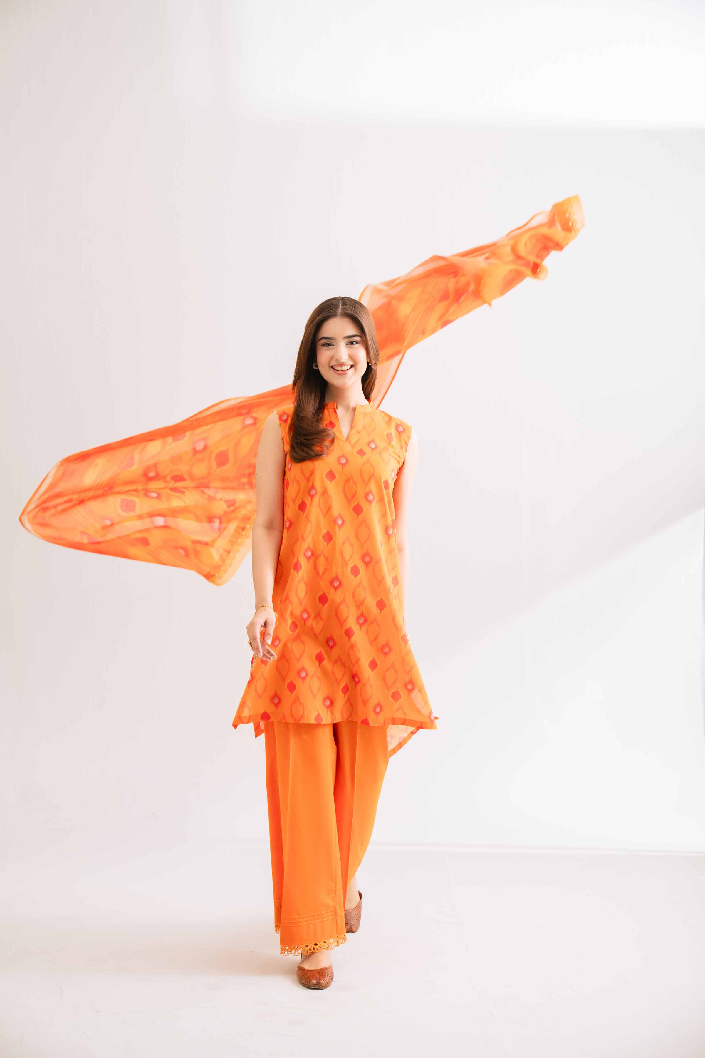 2081-3-Piece-Printed-Loose-Fabric-42503262-4.jpg 3 Piece - Printed Loose Fabric - 42503262