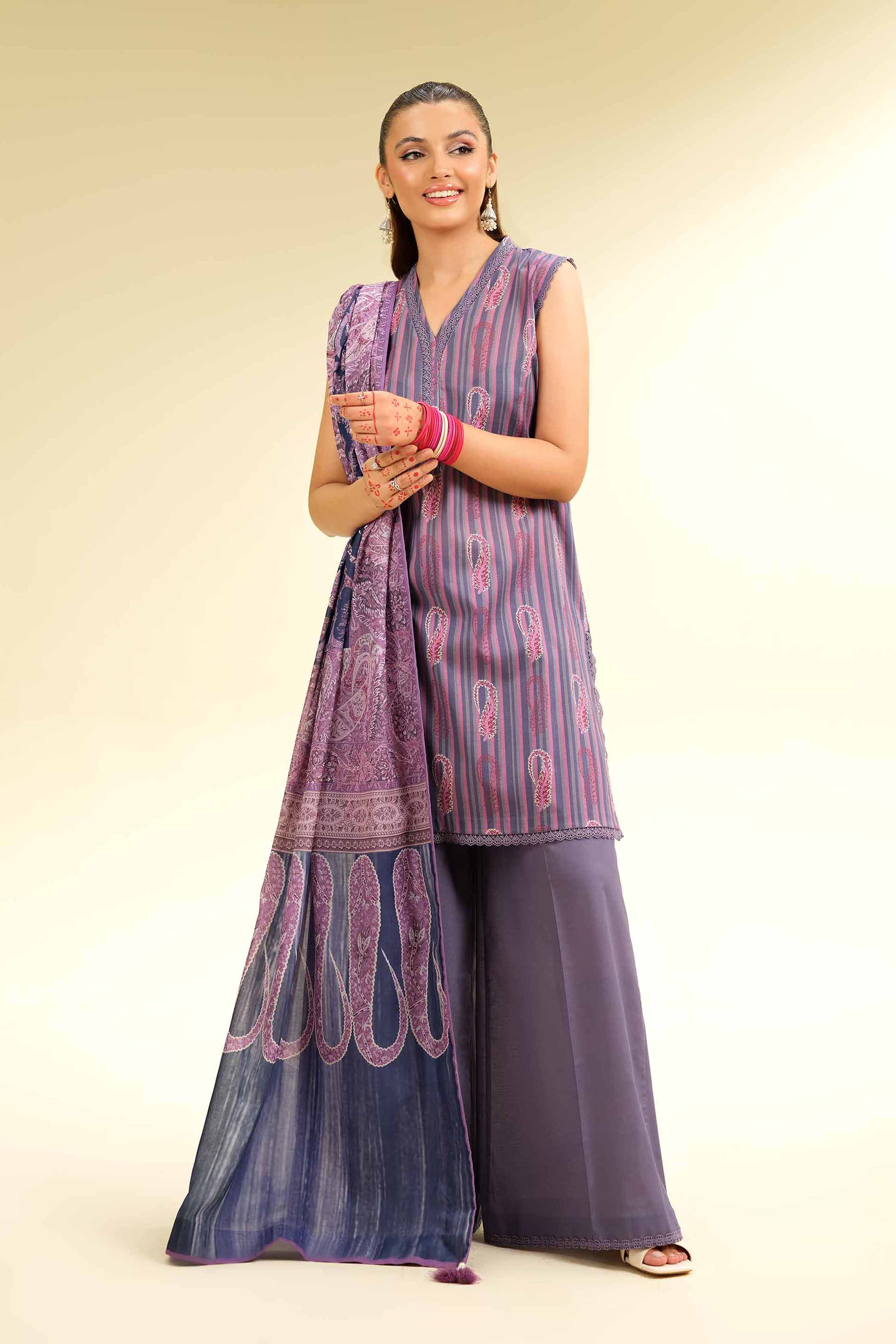 220-3-Piece-Printed-Suit-42501469-1.jpg 3 Piece - Printed Suit - 42501469