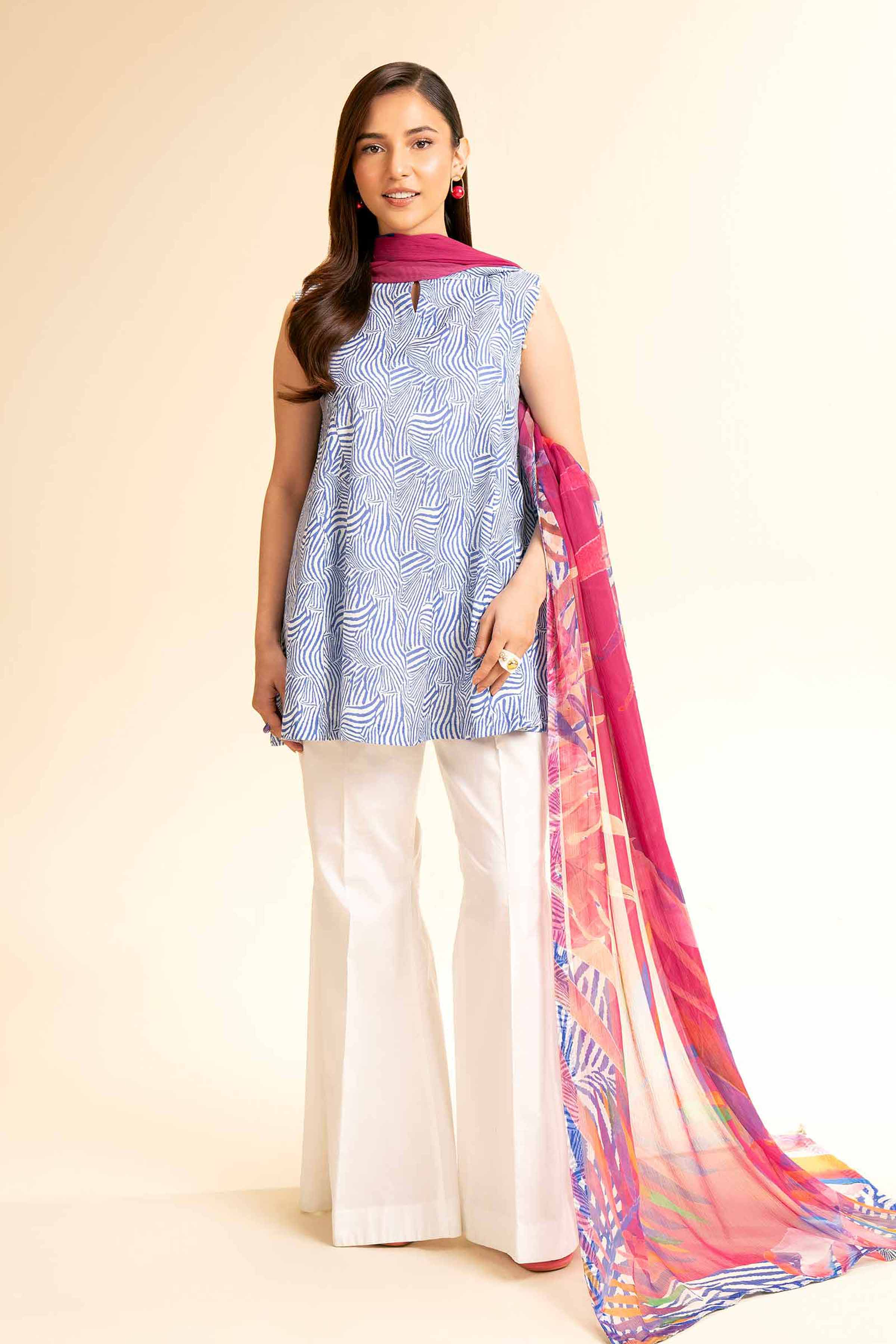 240-3-Piece-Printed-Suit-42501235-1.jpg 3 Piece - Printed Suit - 42501235