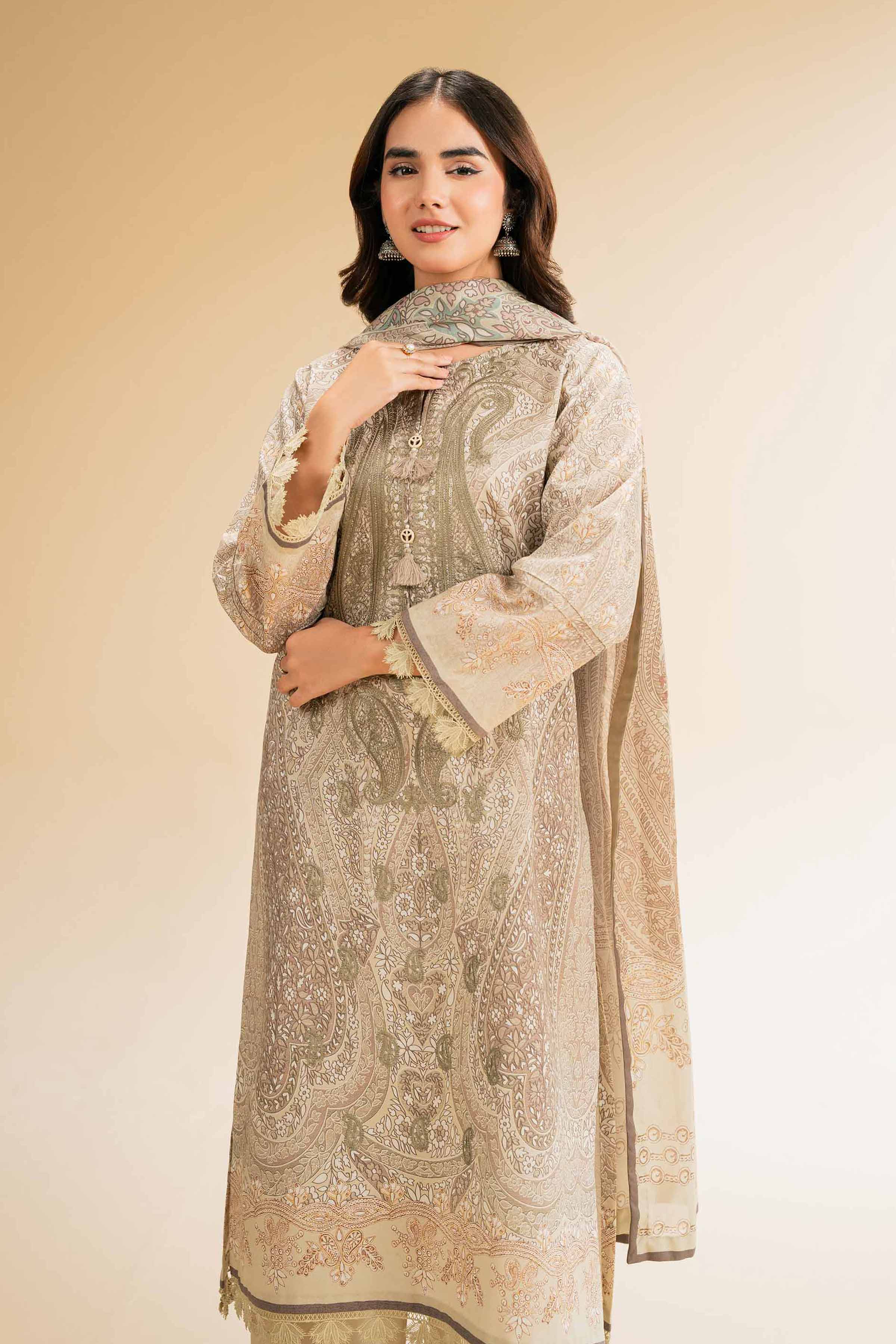 241-3-Piece-Digital-Printed-Embroidered-Suit-42501432-3.jpg 3 Piece - Digital Printed Embroidered Suit - 42501432