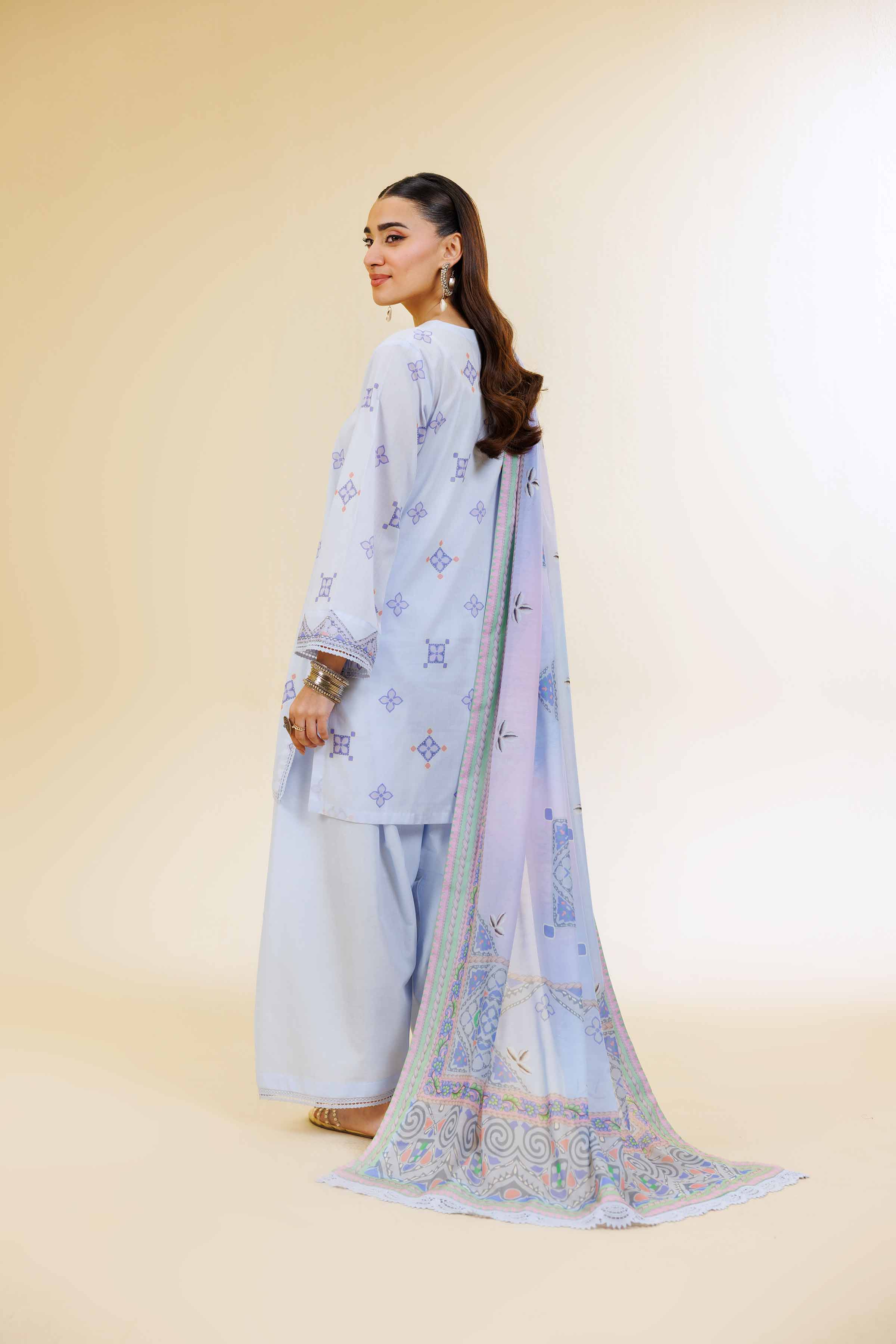 243-3-Piece-Printed-Suit-42501457-3.jpg 3 Piece - Printed Suit - 42501457
