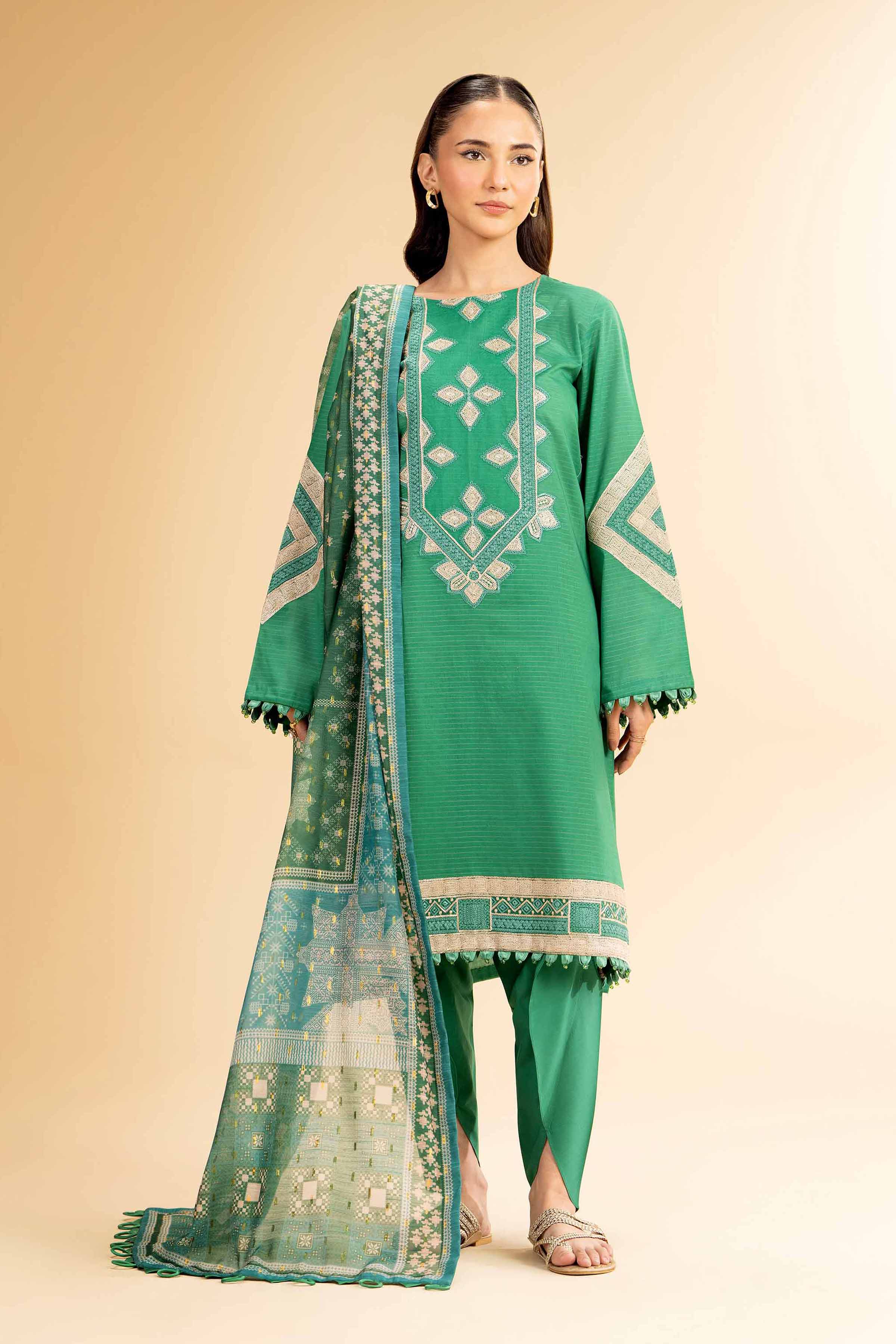 3 Piece - Embroidered Suit - 42501441
