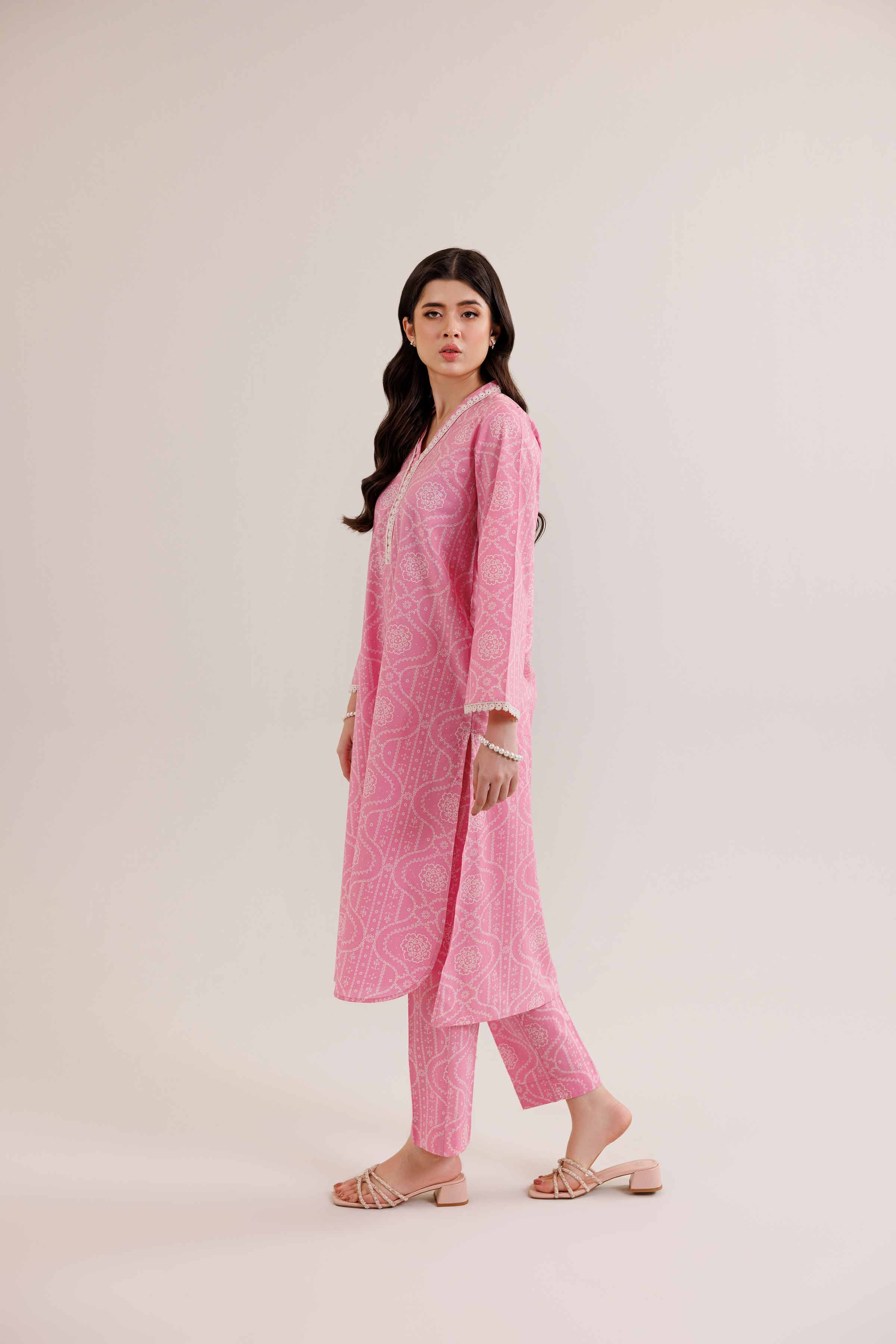 3044-2-Piece-Printed-Suit-PE25-305-4.jpg 2 Piece - Printed Suit - PE25-305