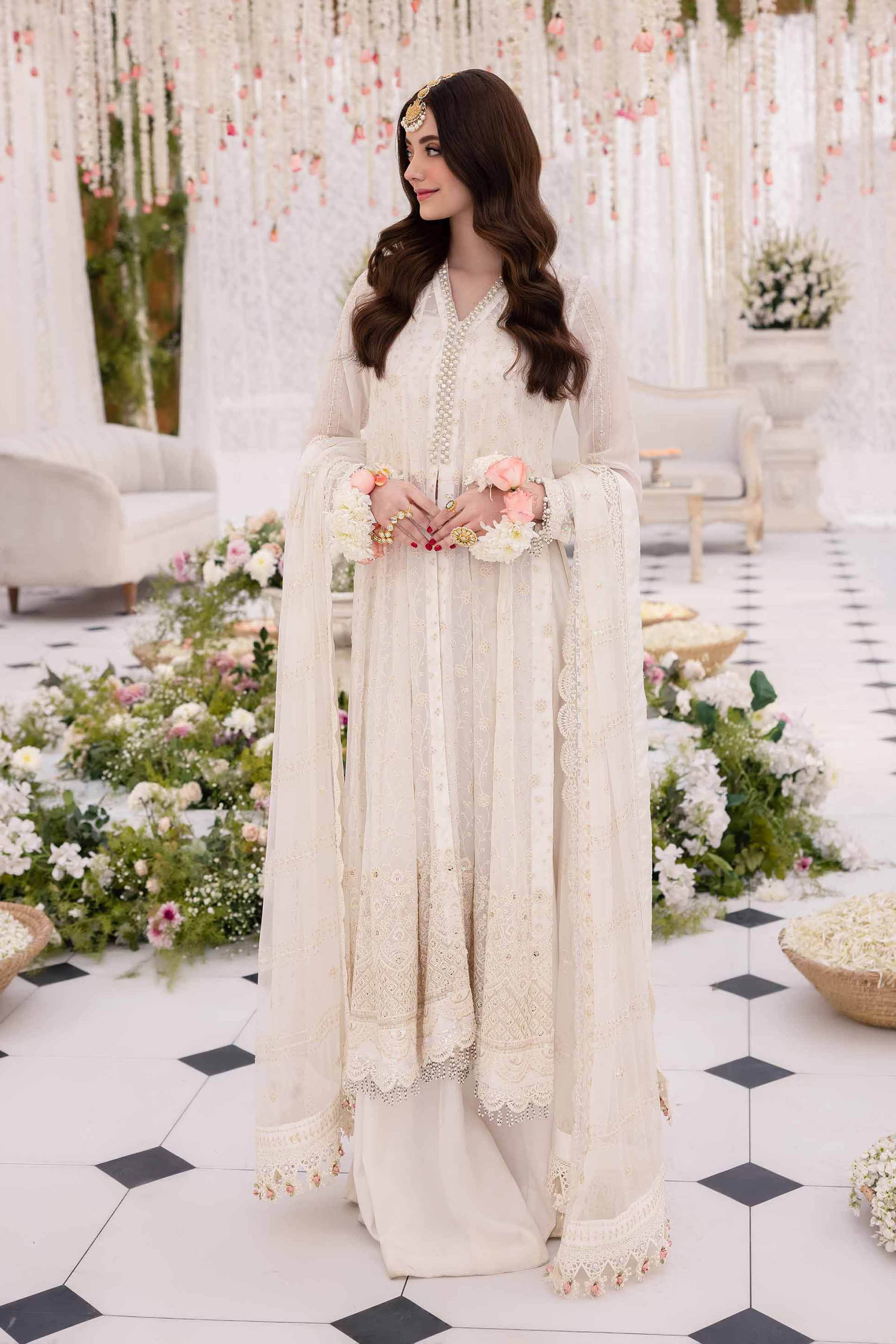 3196-3-Piece-Dyed-Embroidered-Suit-42501507-1.jpg 3 Piece - Dyed Embroidered Suit - 42501507