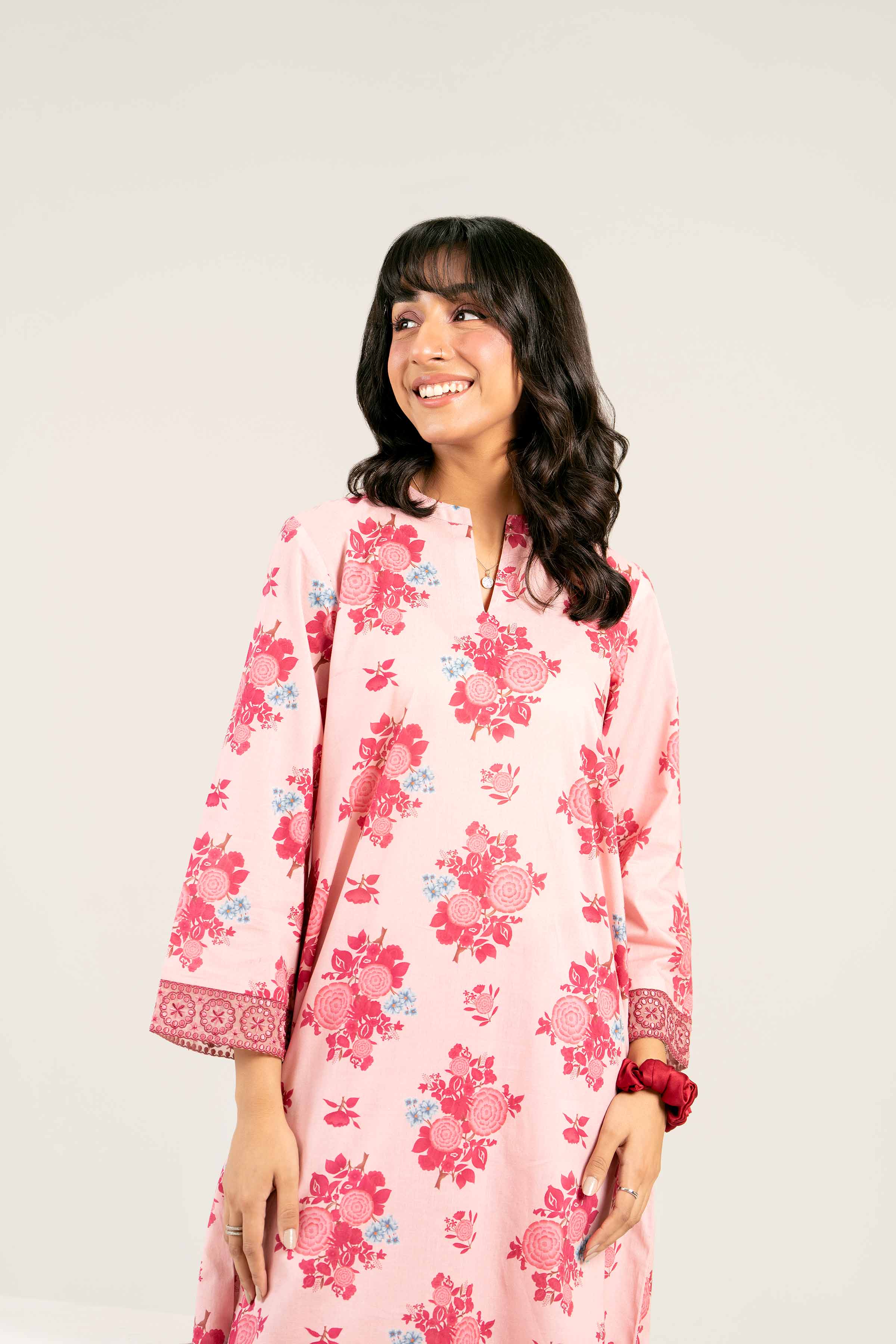 3833-2-Piece-Printed-Embroidered-Suit-PS25-29-6.jpg 2 Piece - Printed Embroidered Suit - PS25-29