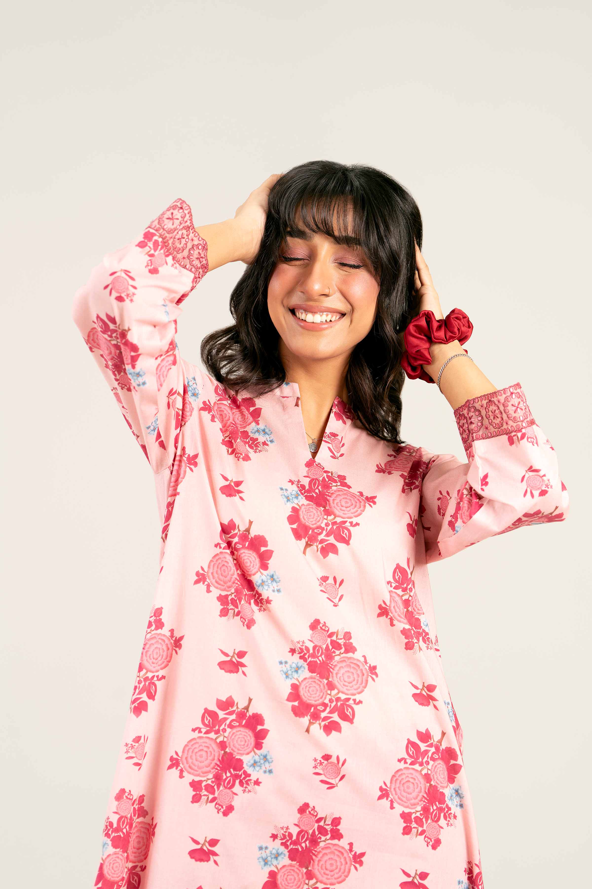 3833-2-Piece-Printed-Embroidered-Suit-PS25-29-7.jpg 2 Piece - Printed Embroidered Suit - PS25-29