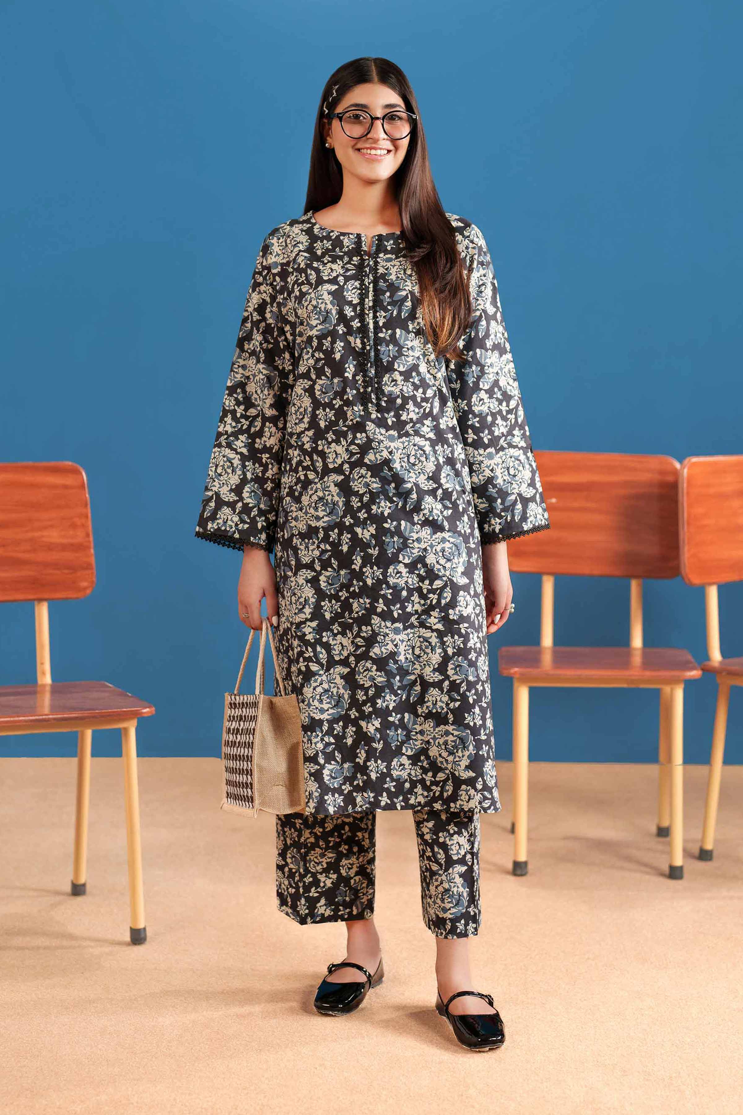 4587-2-Piece-Printed-Suit-PE25-532-1.jpg 2 Piece - Printed Suit - PE25-532