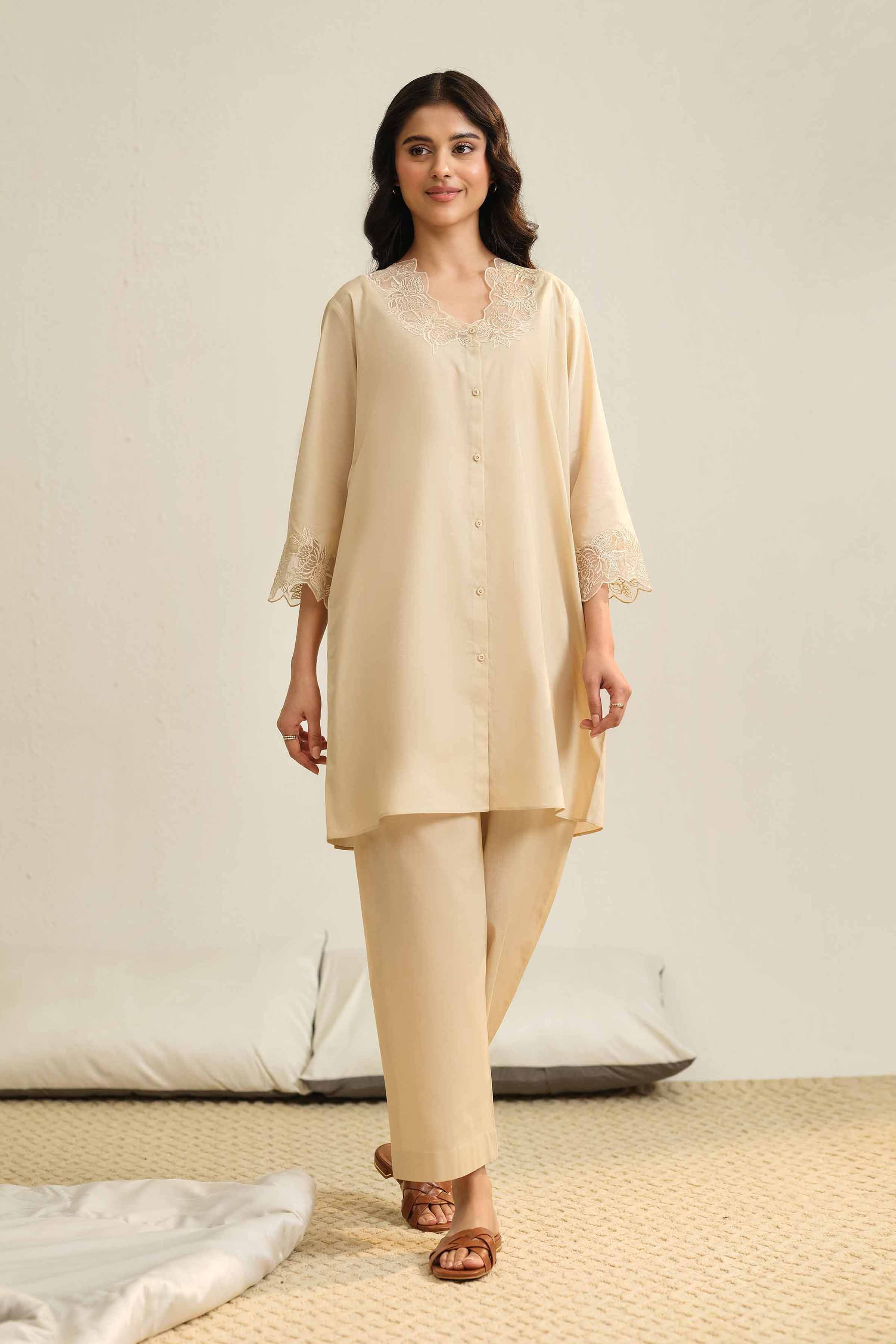 2 Piece - Embroidered Loungewear - KLS25-07