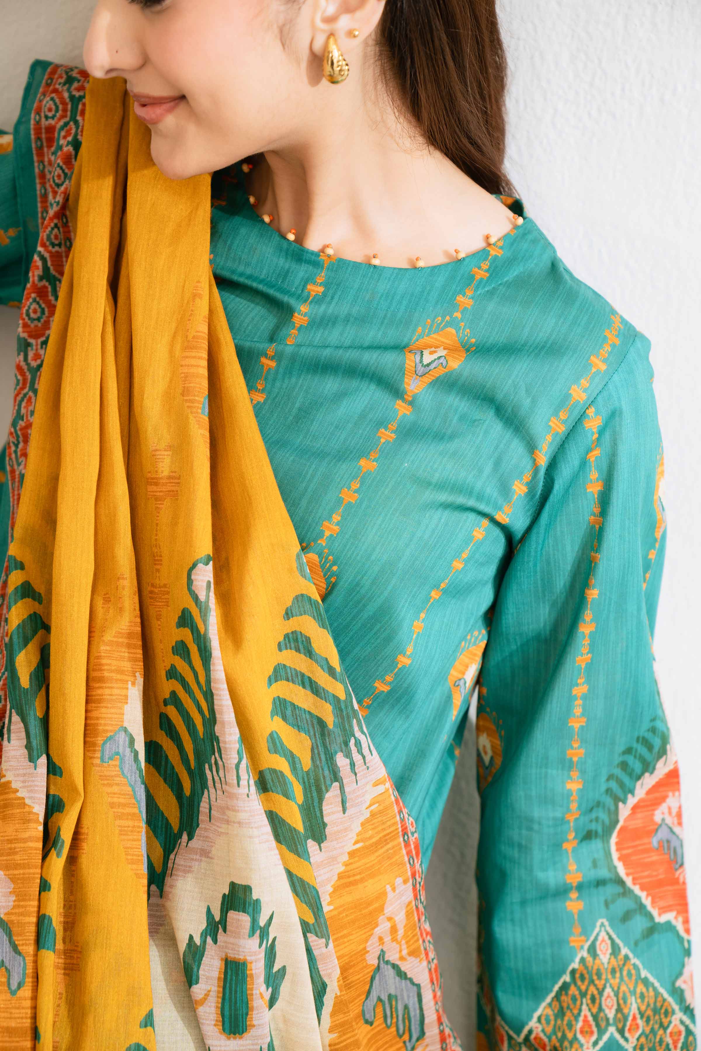 47-3-Piece-Digital-Printed-Loose-Fabric-42503217-4.jpg 3 Piece - Digital Printed Loose Fabric - 42503217
