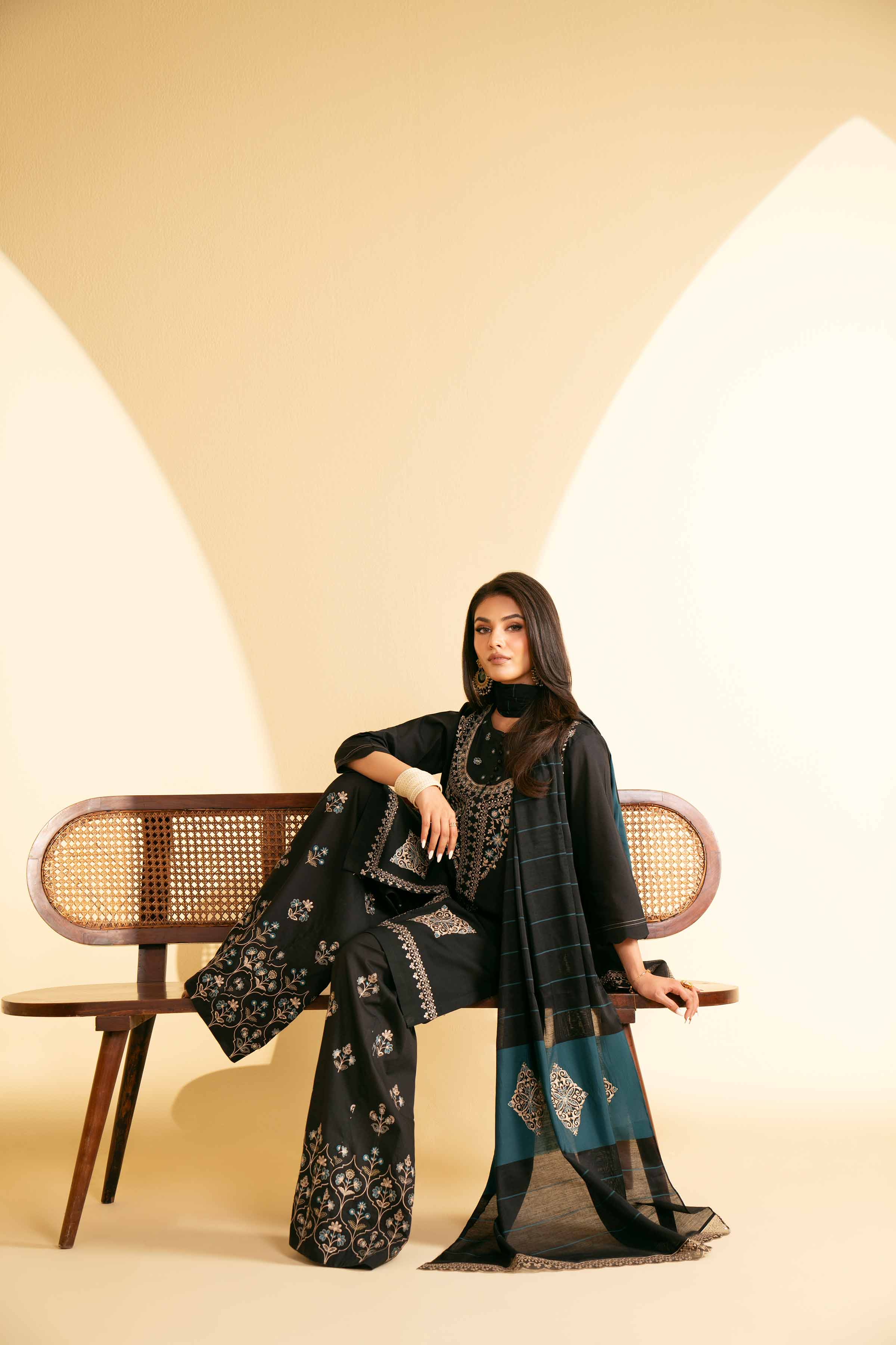 4780-3-Piece-Embroidered-Suit-KFE25-71-6.jpg 3 Piece - Embroidered Suit - KFE25-71