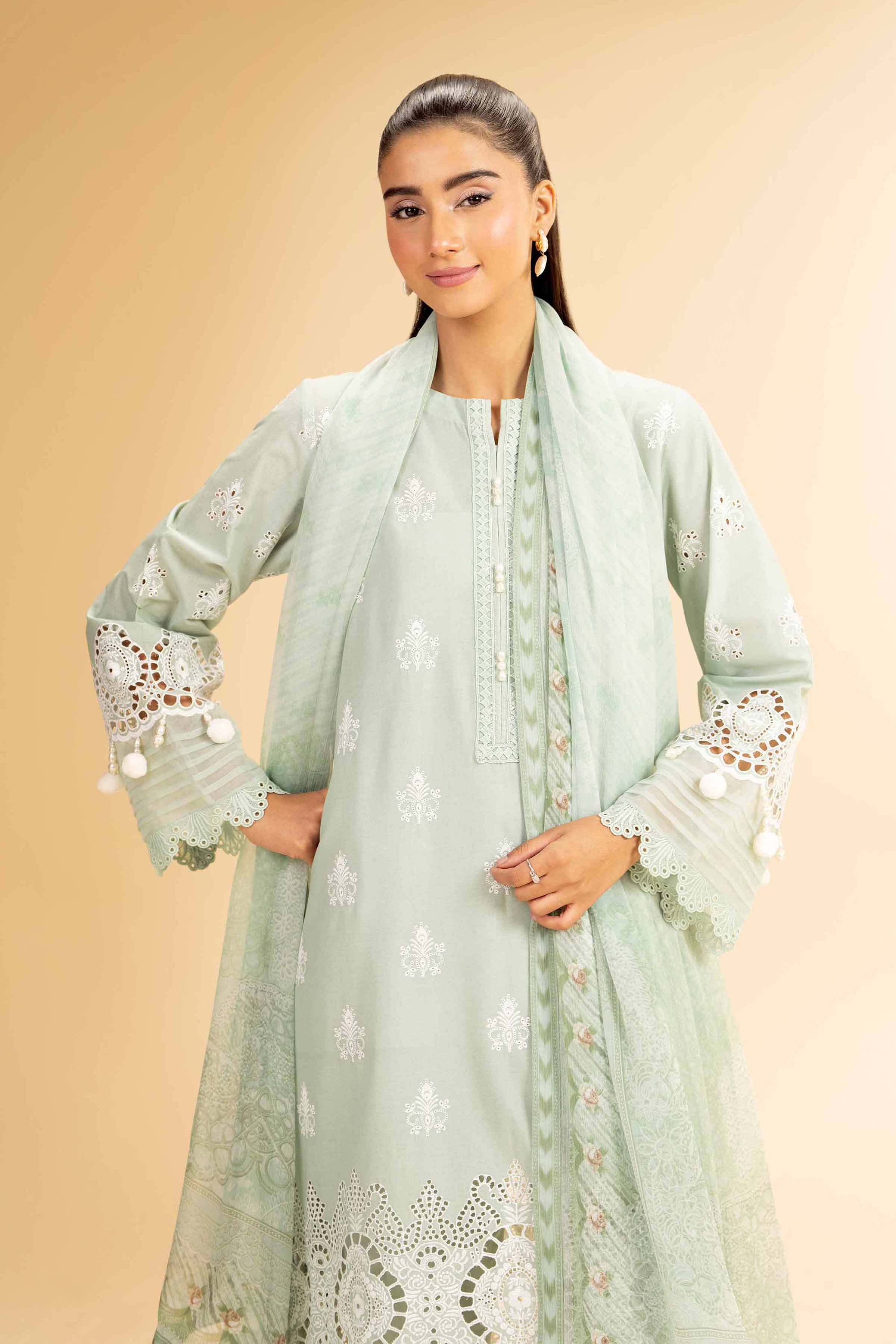 3 Piece - Embroidered Suit - 42501410