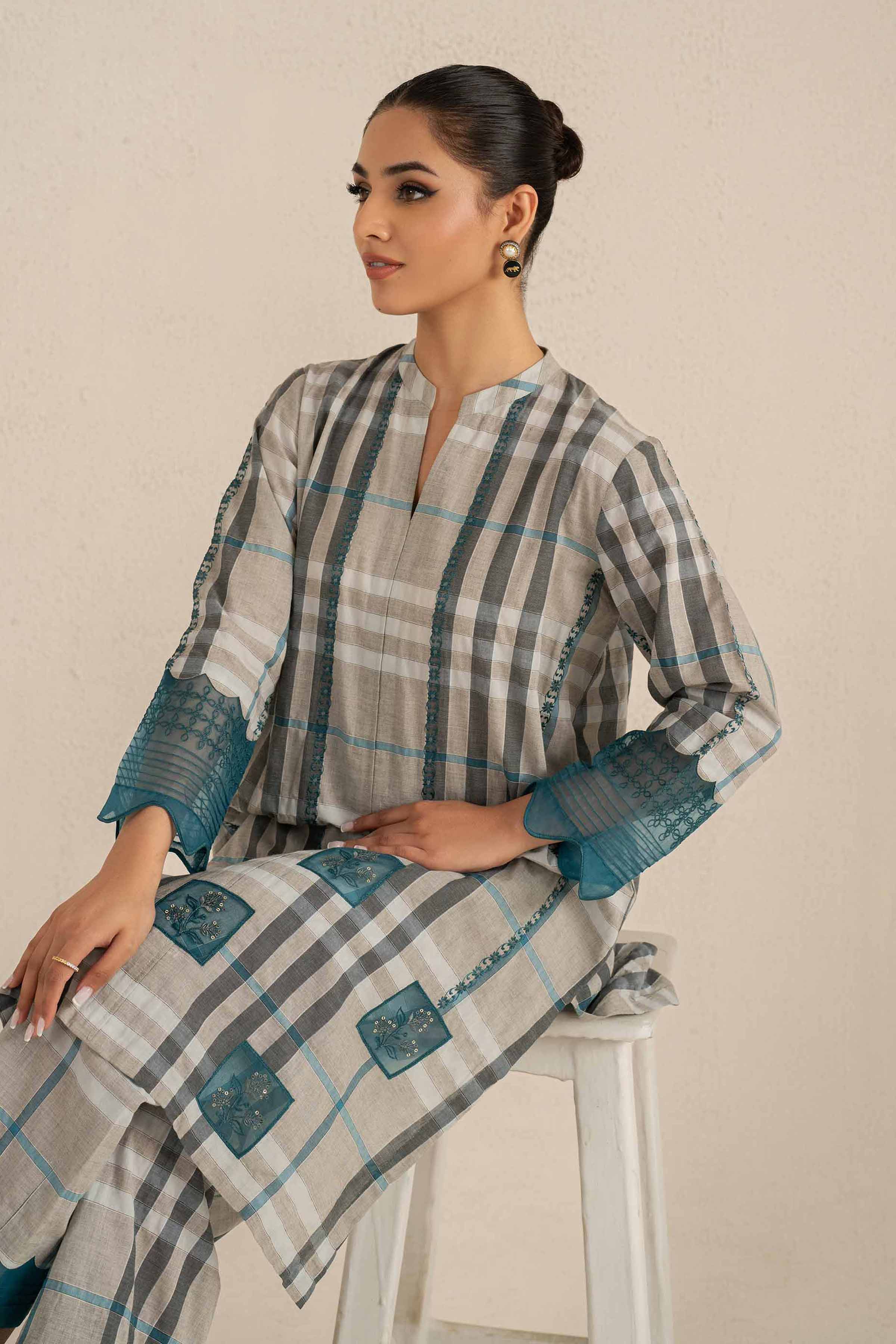 5546-2-Piece-Printed-Embroidered-Suit-KFS25-23-1.jpg 2 Piece - Printed Embroidered Suit - KFS25-23