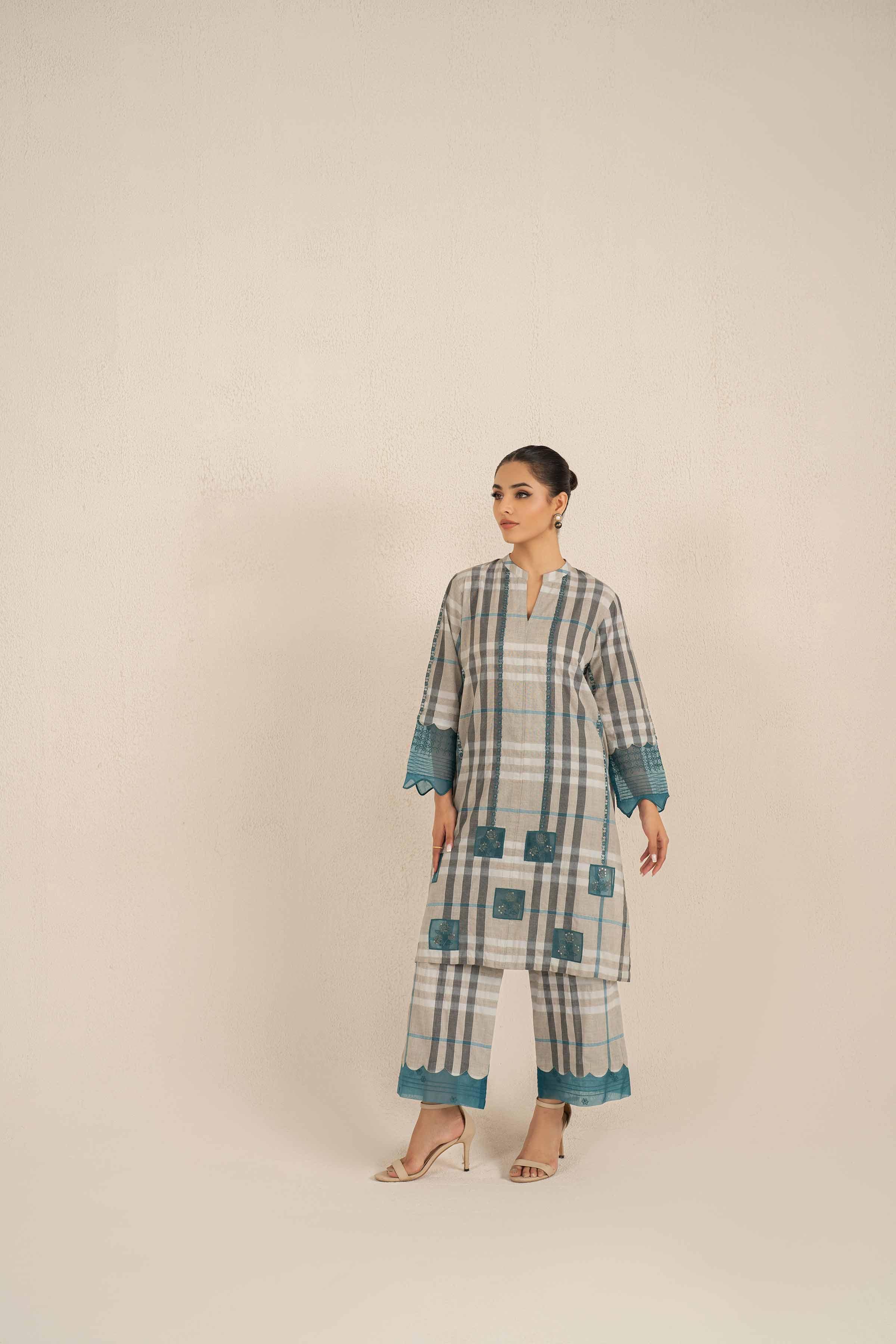 5546-2-Piece-Printed-Embroidered-Suit-KFS25-23-4.jpg 2 Piece - Printed Embroidered Suit - KFS25-23