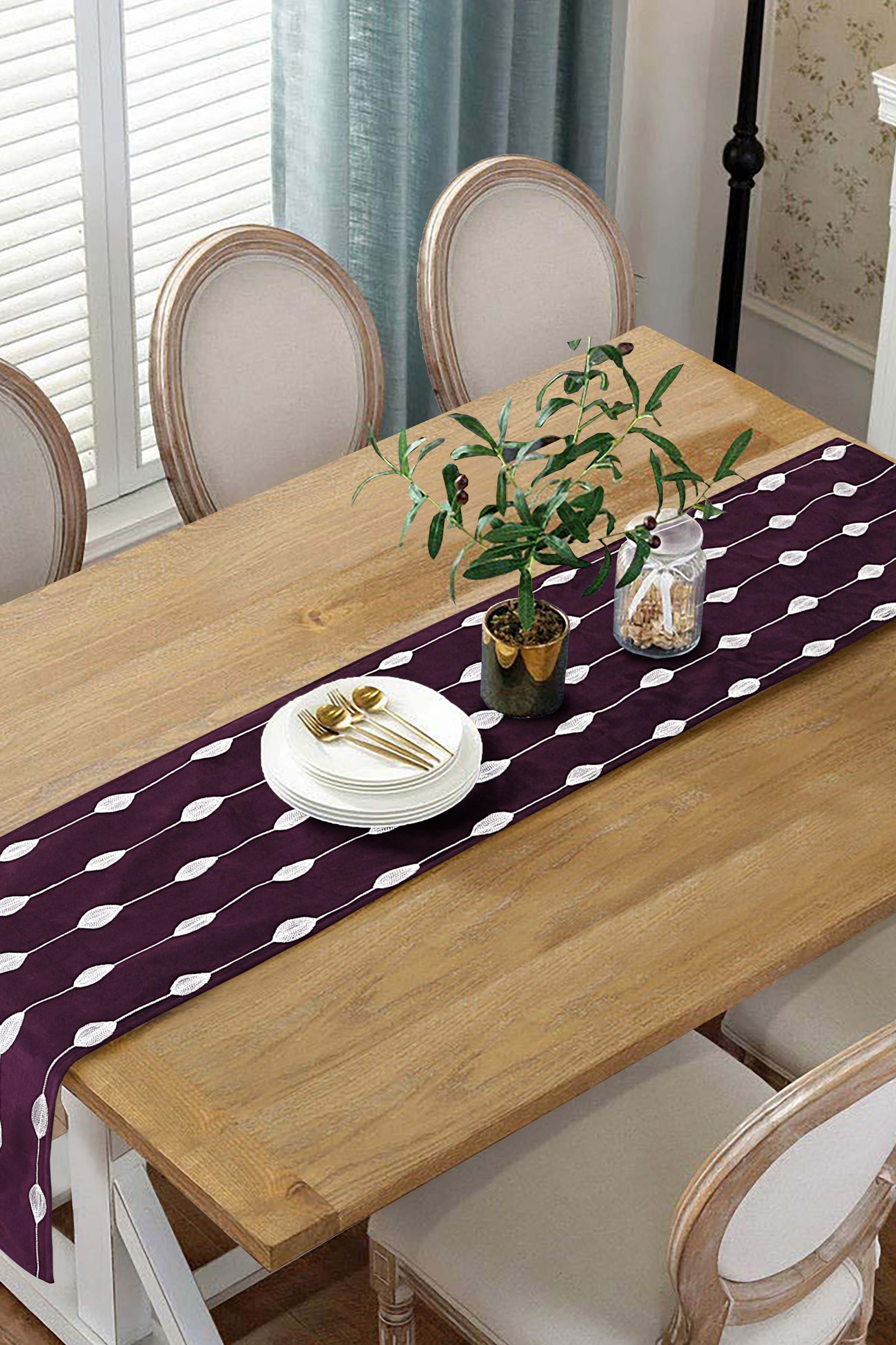 Jude Table Runner - 1 Piece