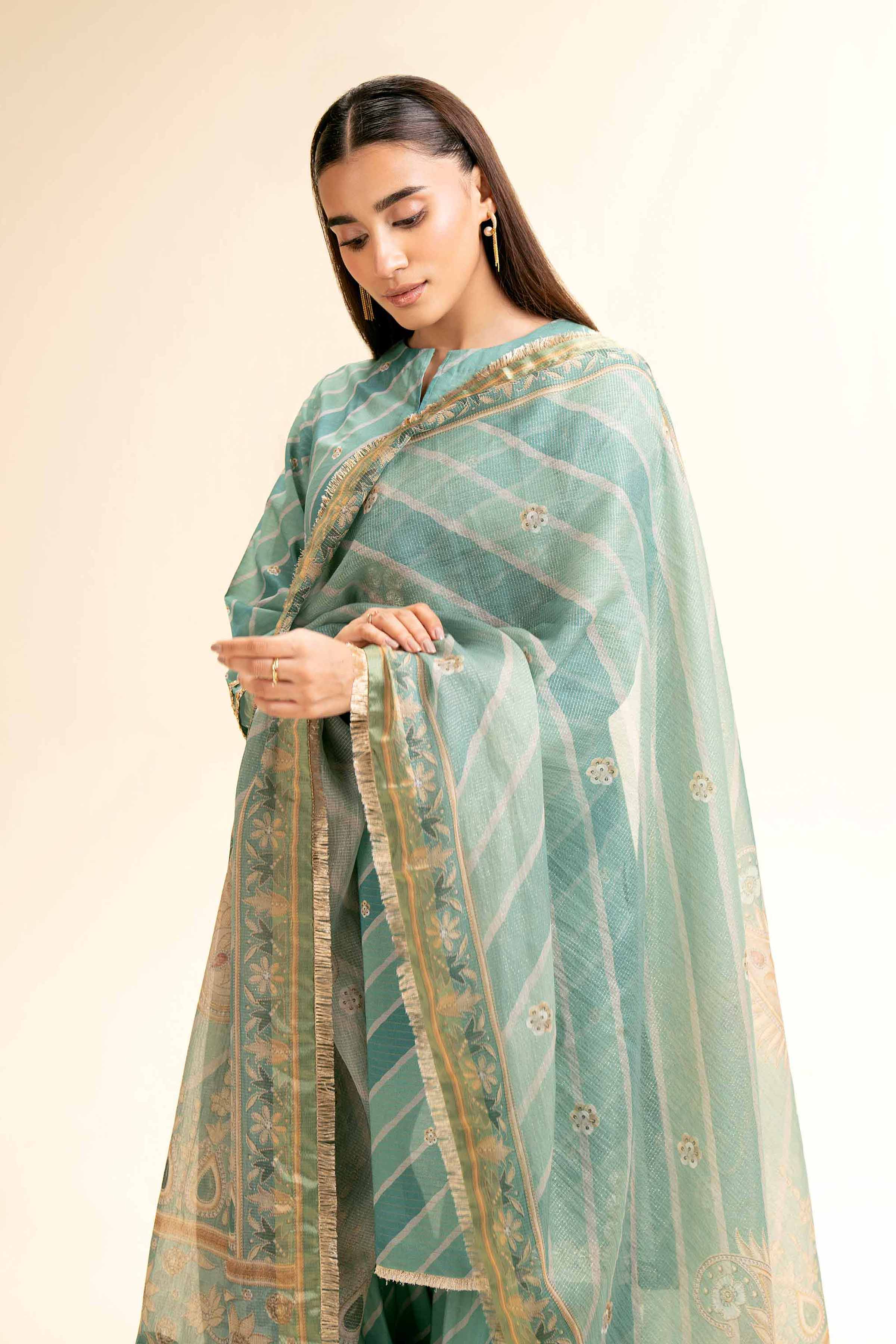 3 Piece - Printed With Gotta Laces Suit - 42501451