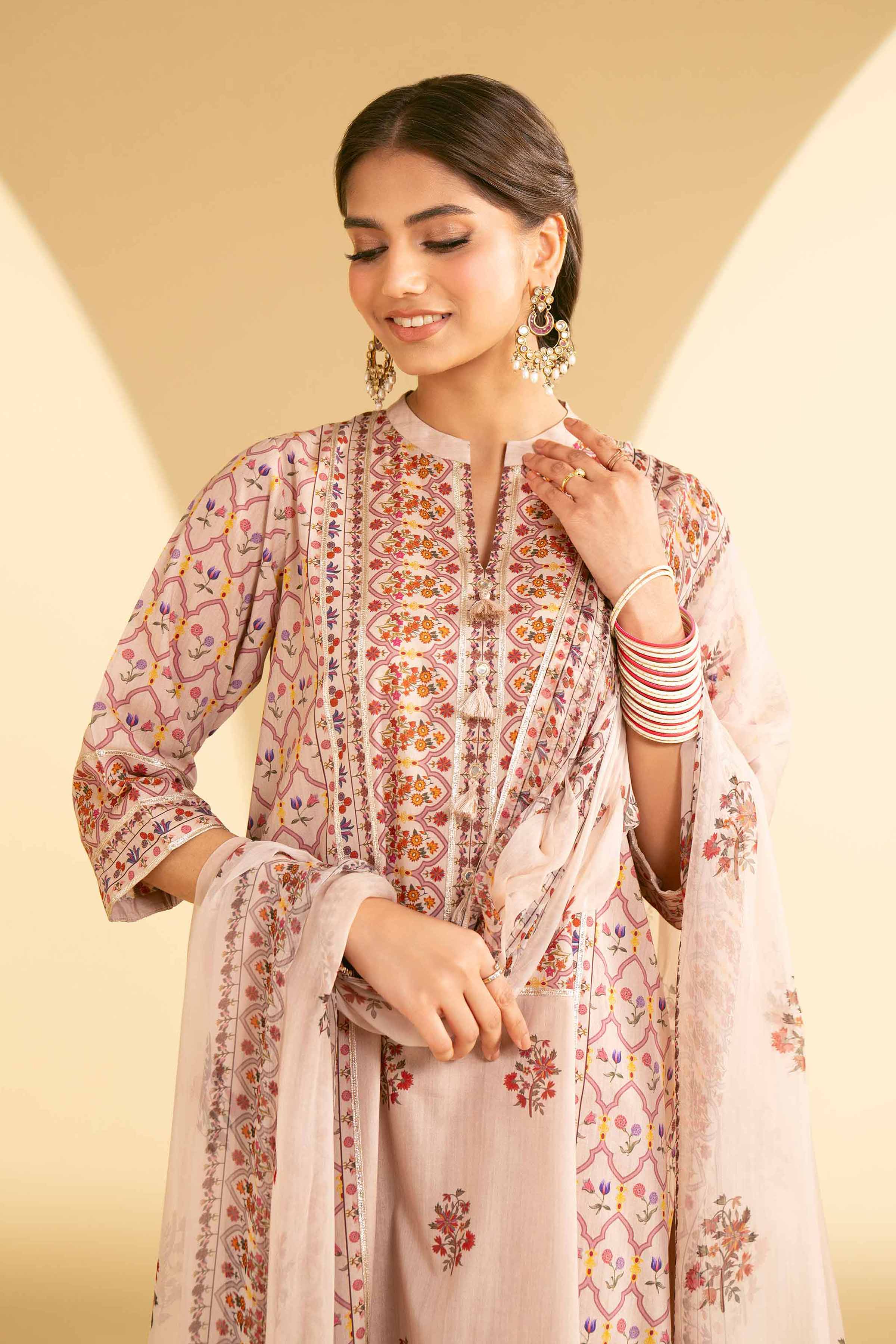 7019-3-Piece-Printed-Suit-KFE25-81-1.jpg 3 Piece - Printed Suit - KFE25-81