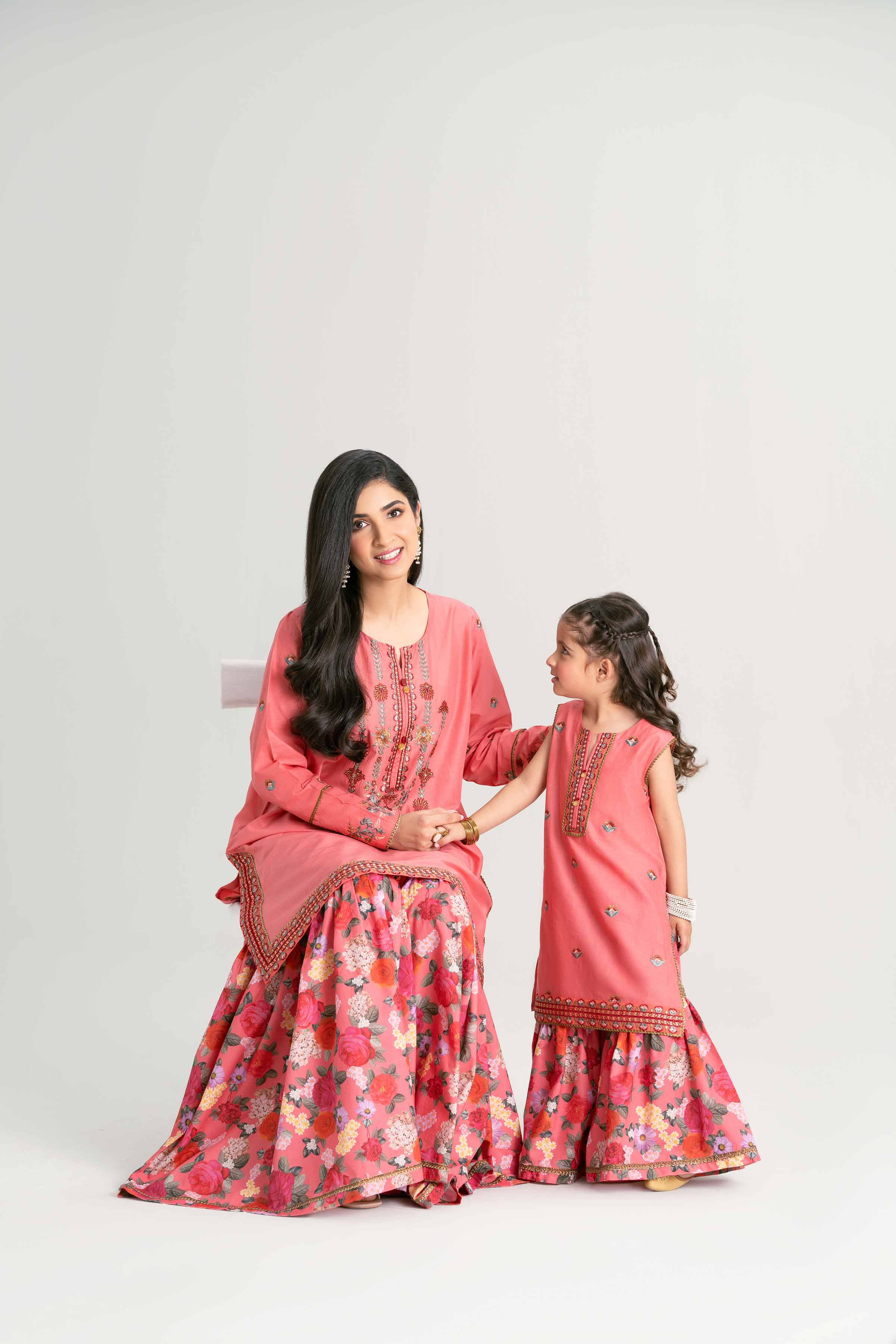 7374-2-Piece-Printed-Embroidered-Suit-PMD25-04-D-17.jpg 2 Piece - Printed Embroidered Suit - PMD25-04 D