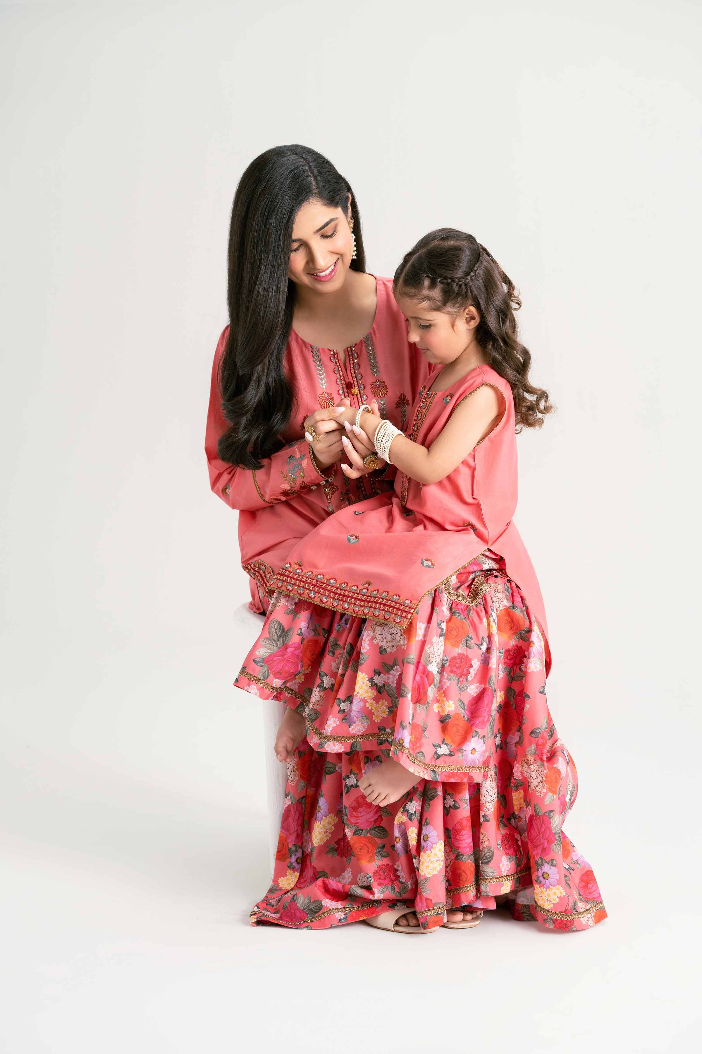 7374-2-Piece-Printed-Embroidered-Suit-PMD25-04-D-18.jpg 2 Piece - Printed Embroidered Suit - PMD25-04 D
